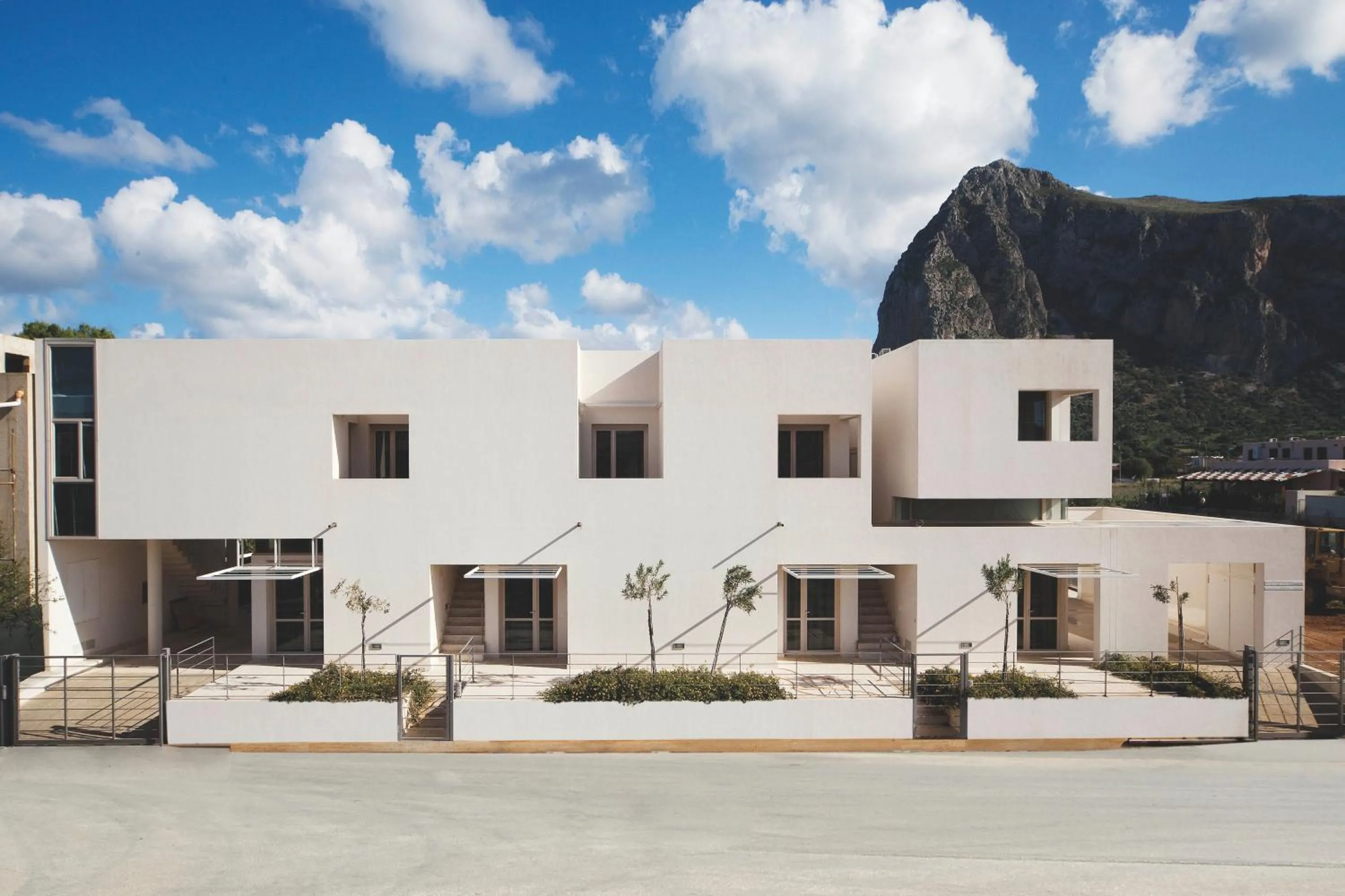 Property building in Vitorno Residence