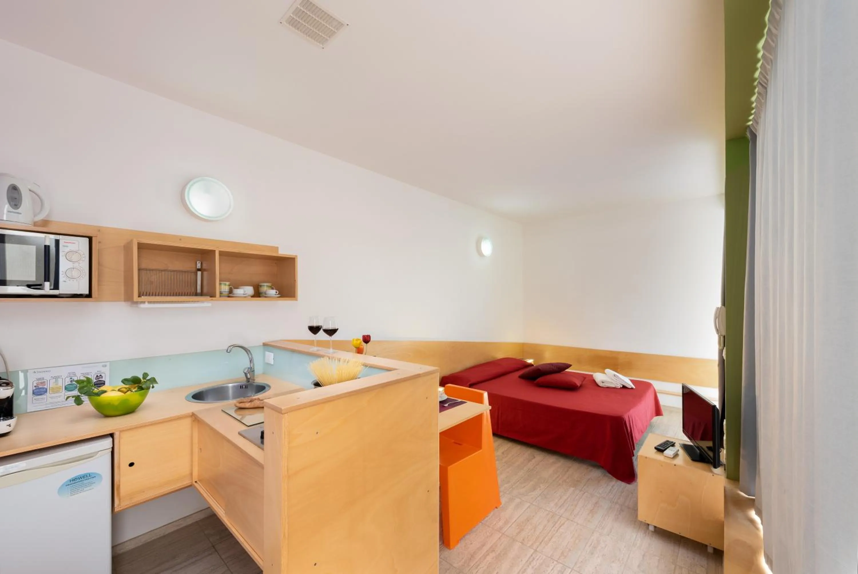 Kitchen or kitchenette in Vitorno Residence