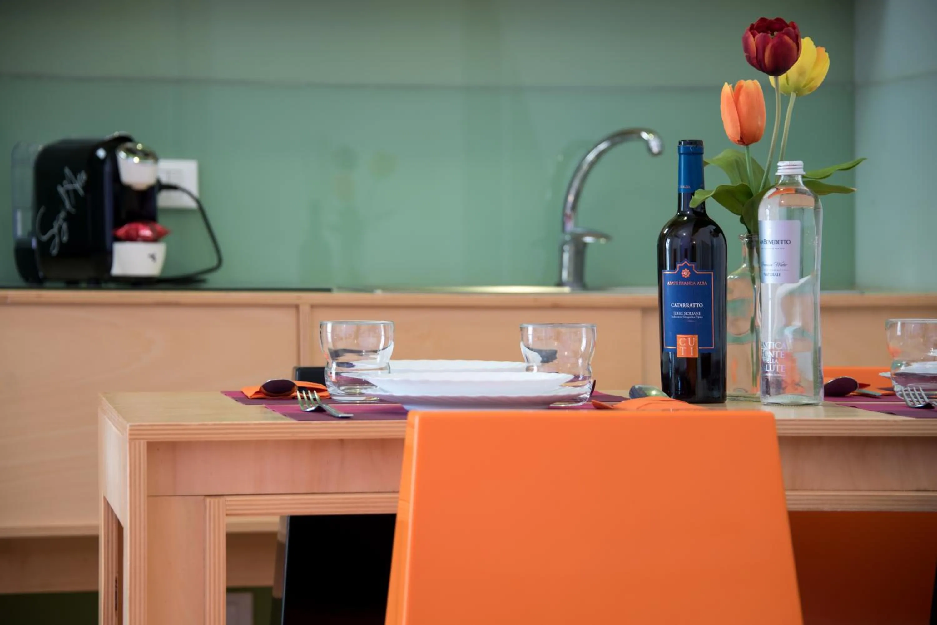Dining area in Vitorno Residence