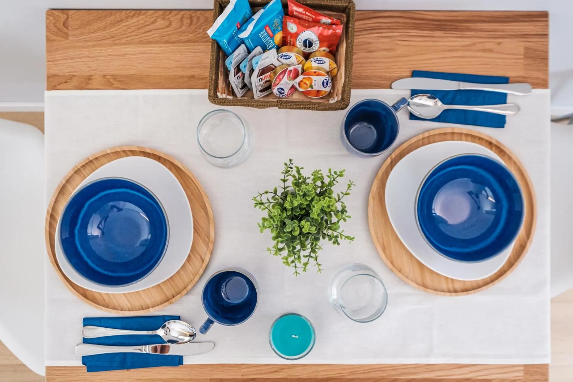 Food and drinks in B&B Terza Luna