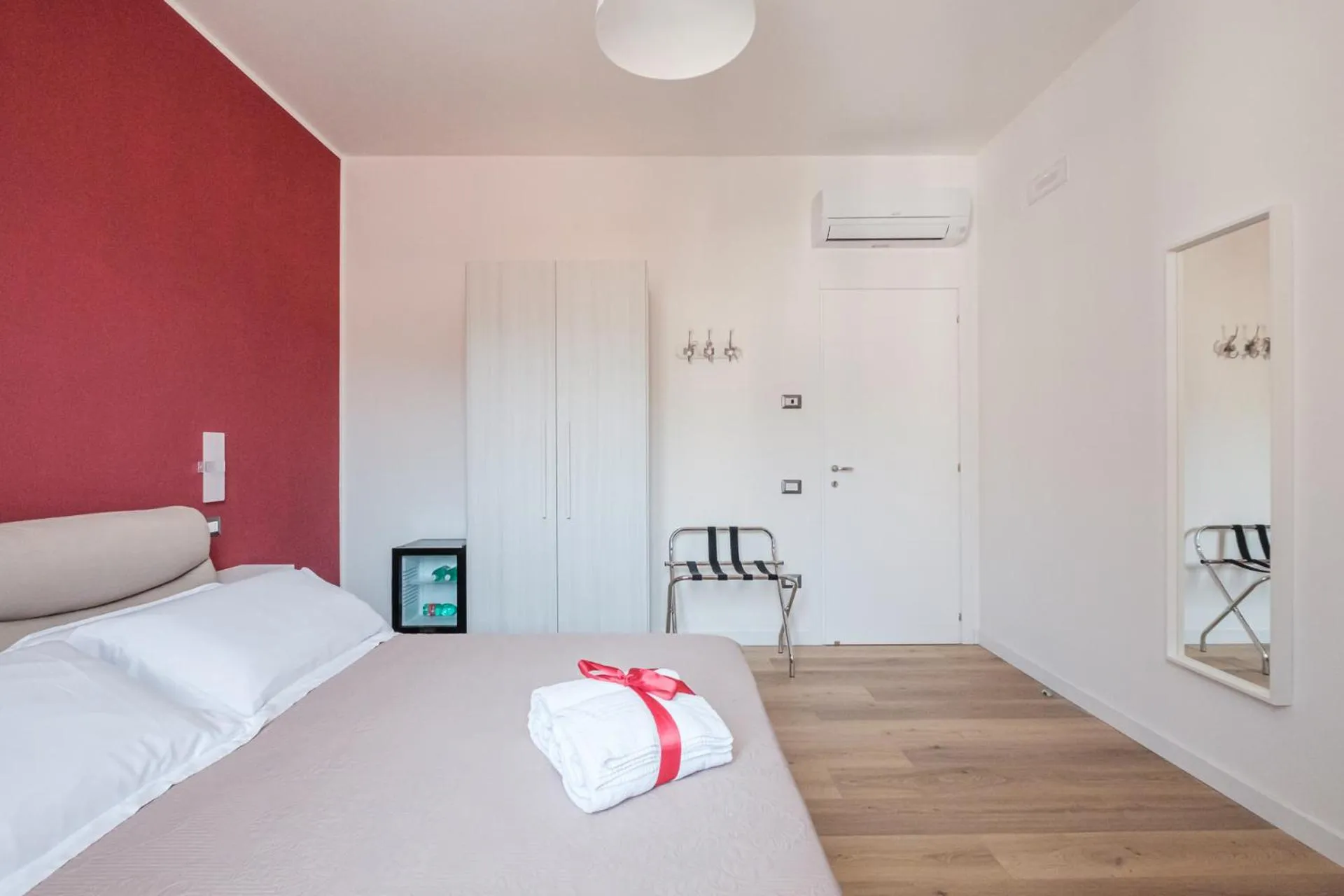 Photo of the whole room, Bed in B&B Terza Luna