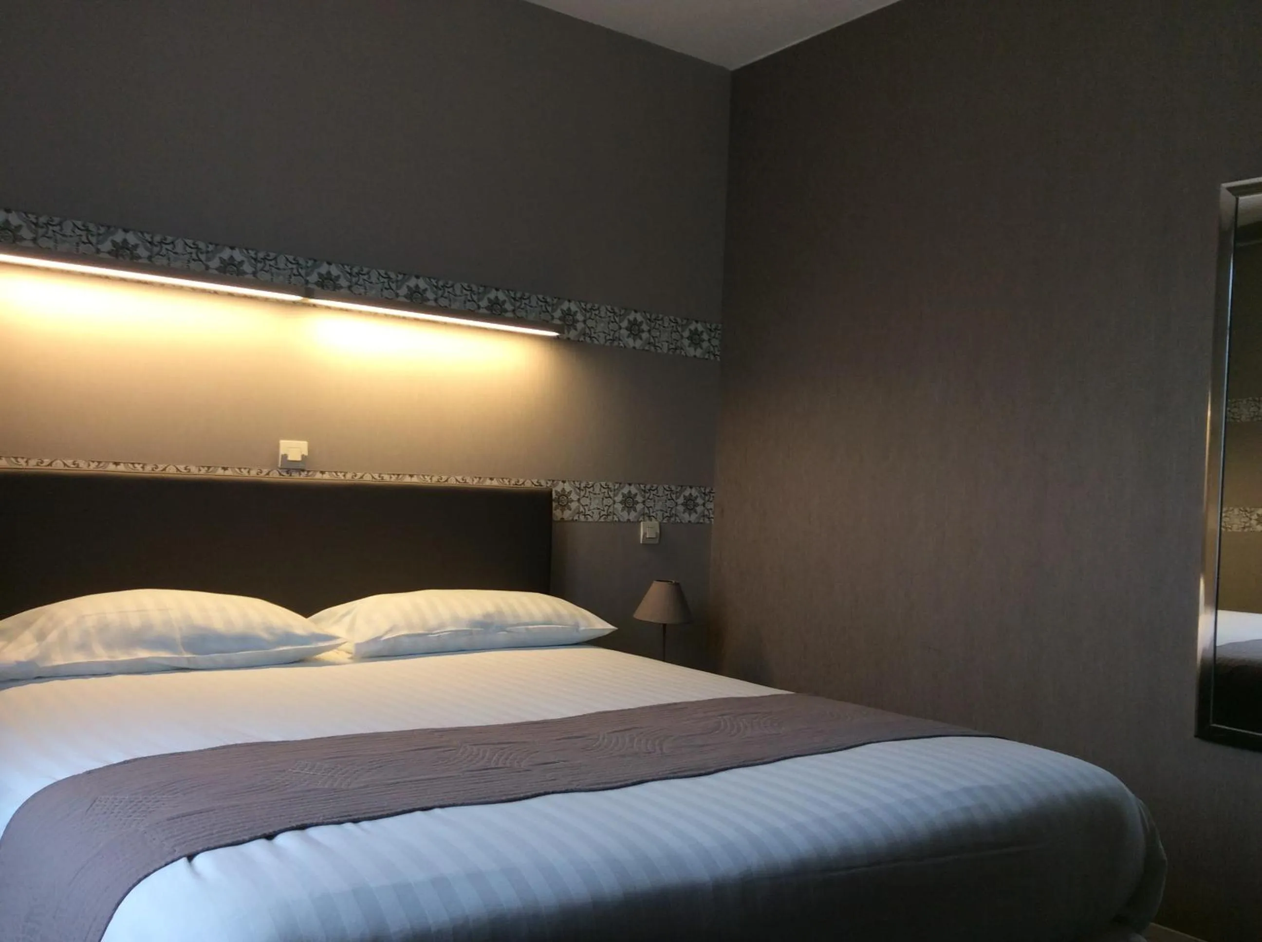 Bedroom, Bed in Hotel Berthelot