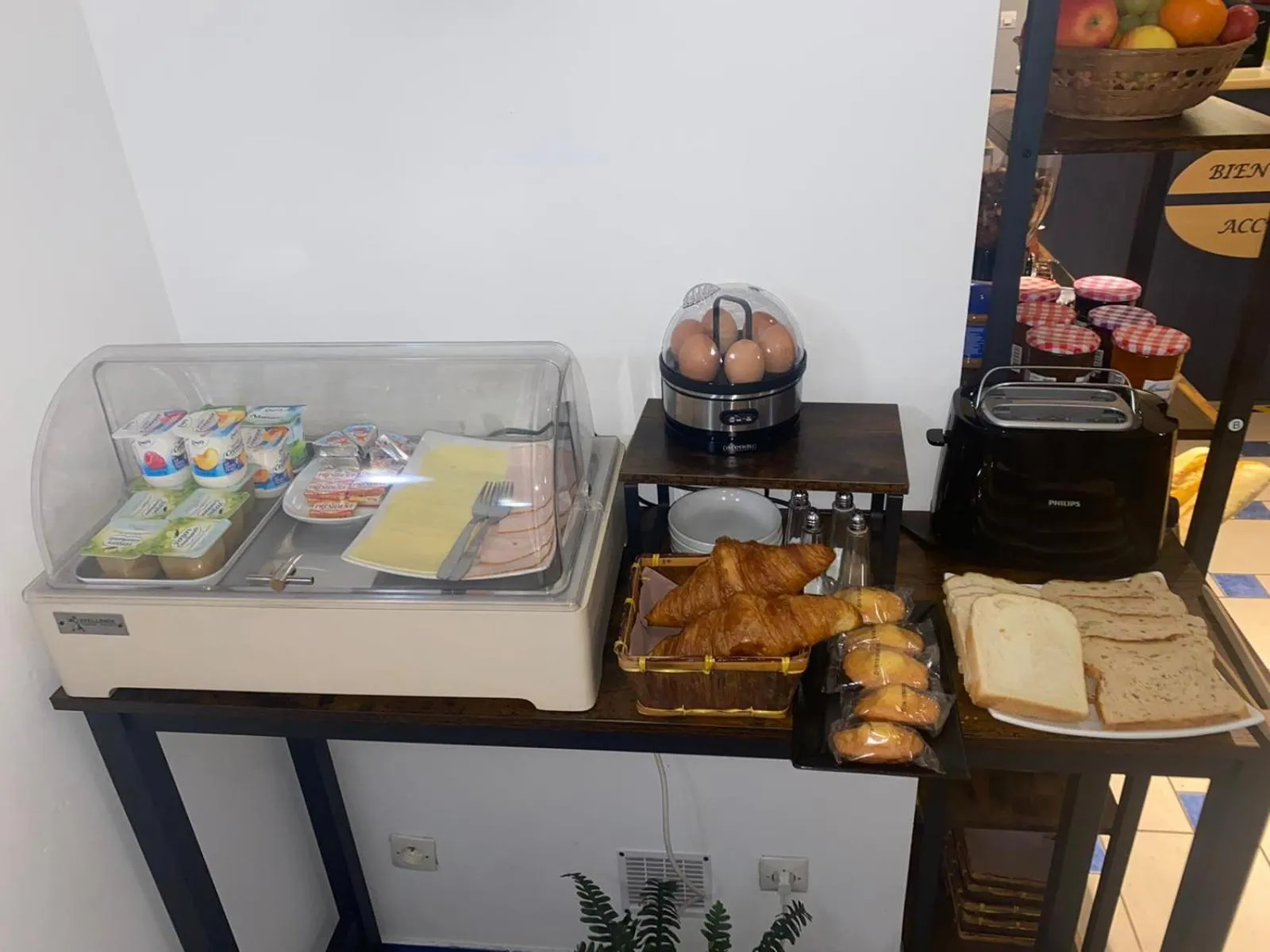 Breakfast in Hotel Berthelot