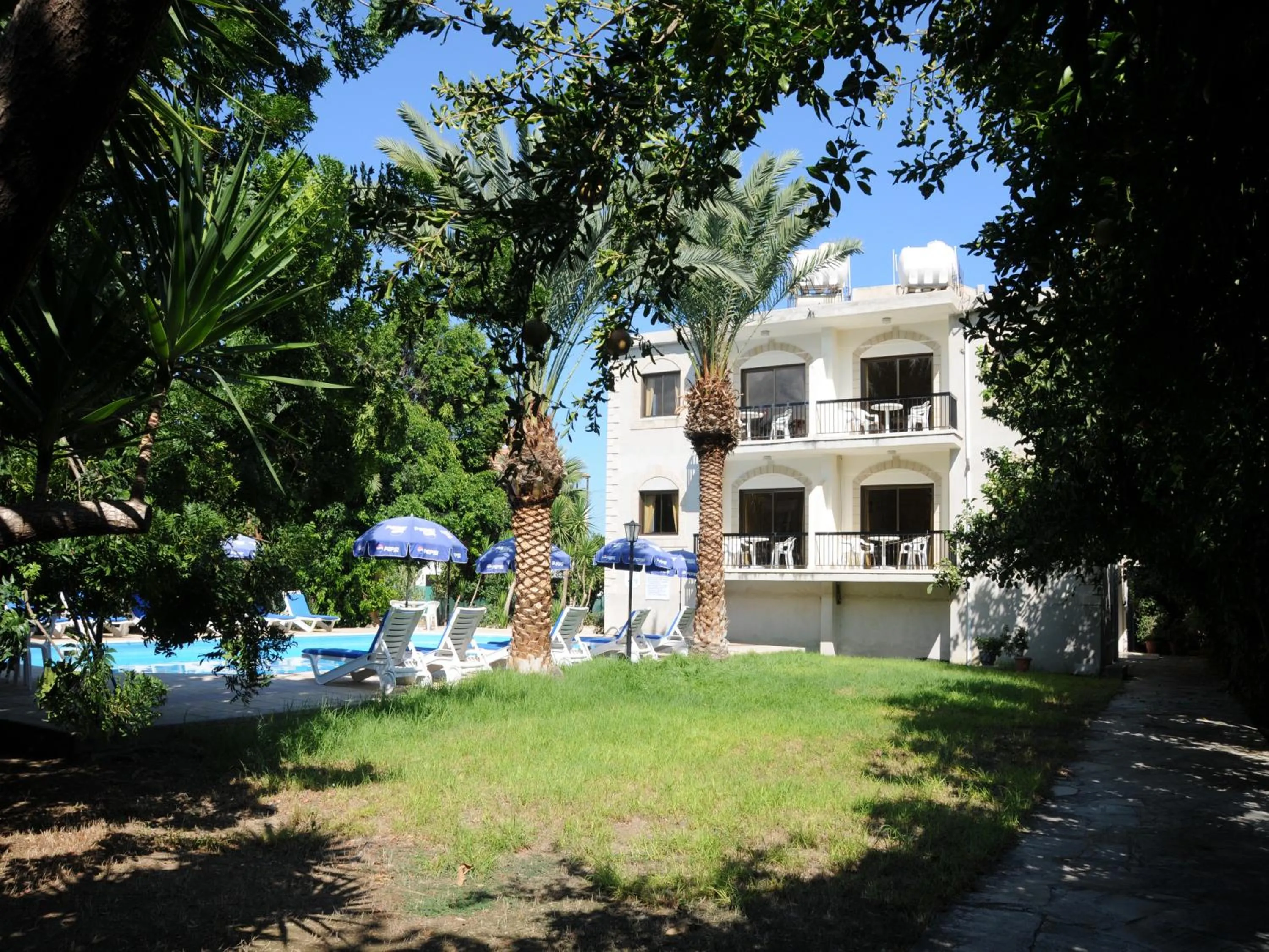 Pool view in Odysseas & Eleni Hotel Apartments