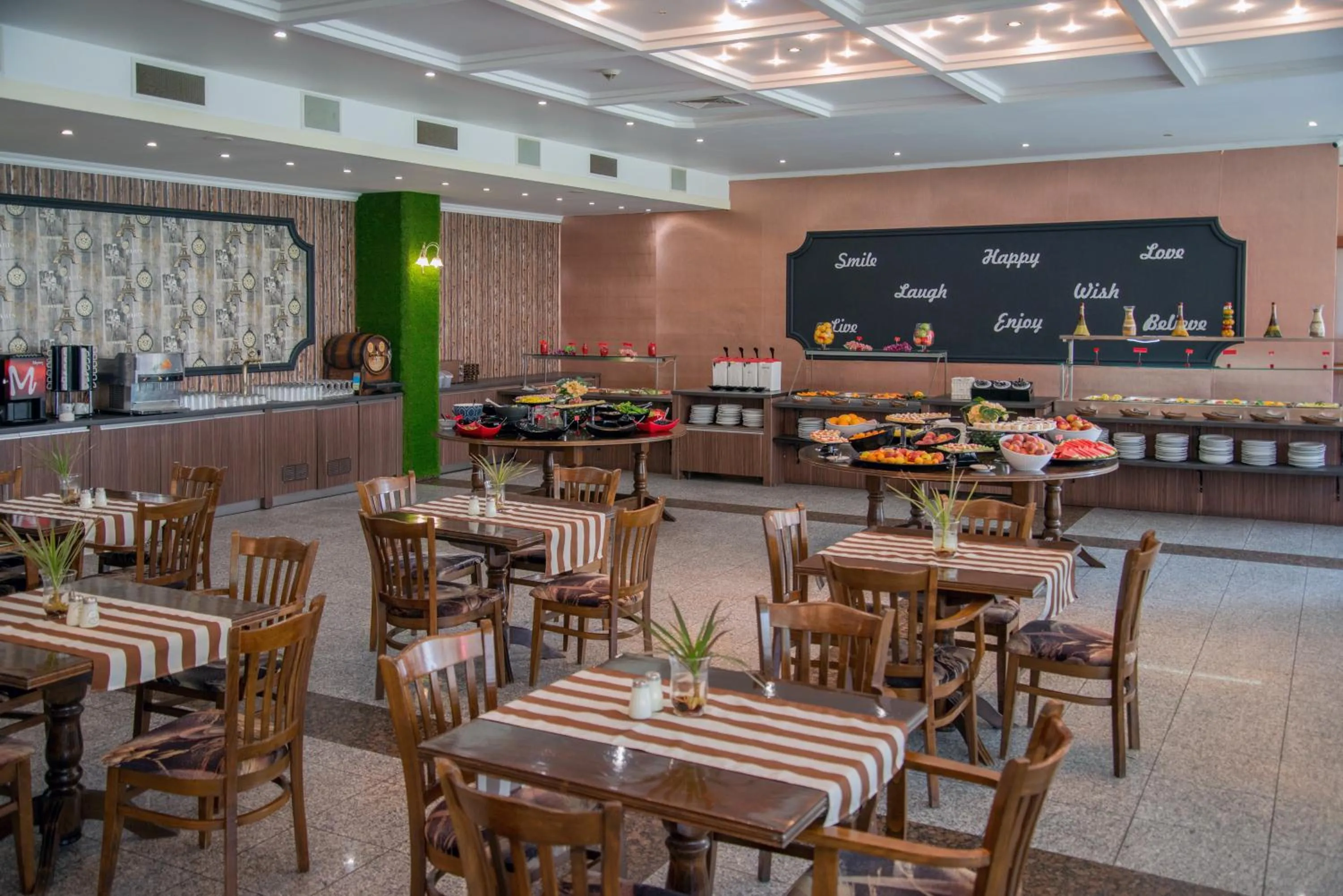 Restaurant/places to eat in Mercury Hotel- All Inclusive