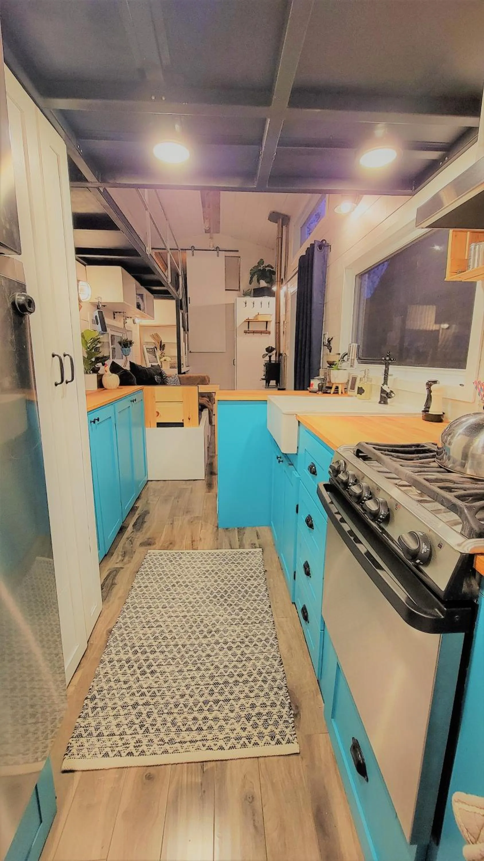 Kitchen or kitchenette in Auberge du Vignoble Bromont