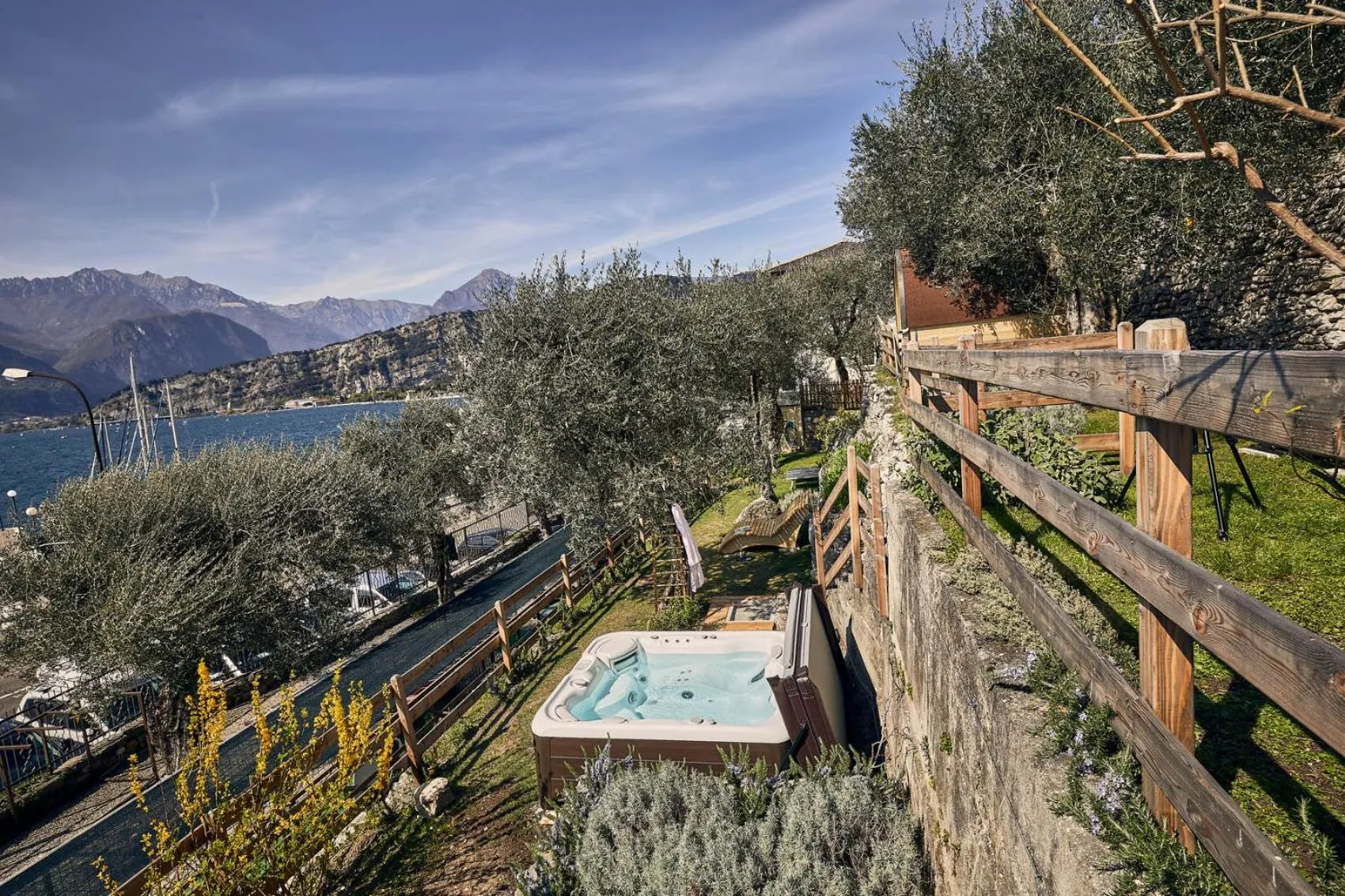 Garden in Hotel Paradiso Conca d'Oro