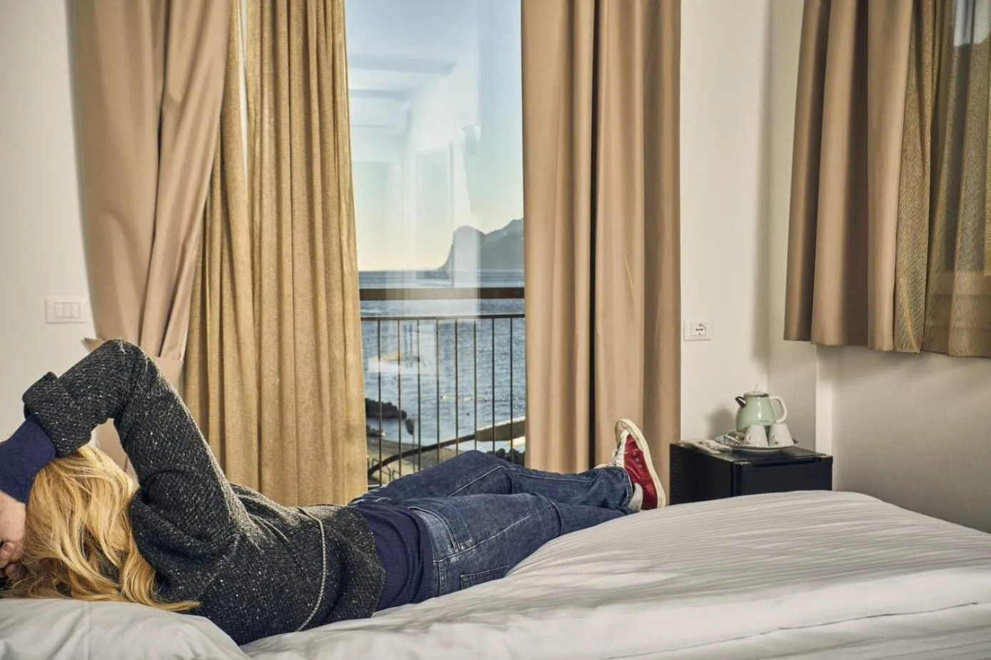 Lake view, Bed in Hotel Paradiso Conca d'Oro