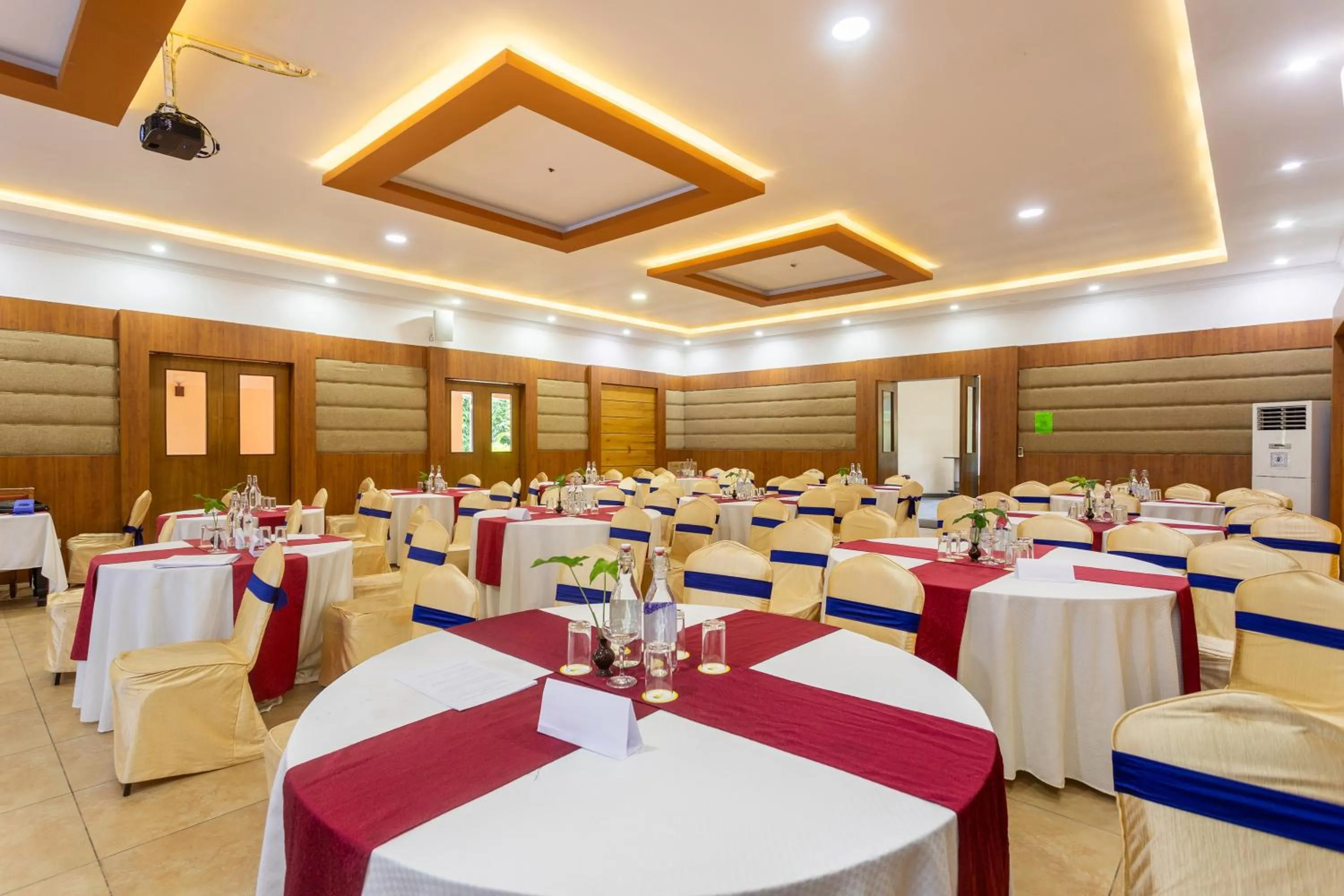 Banquet/Function facilities in Atithi Resort & Spa