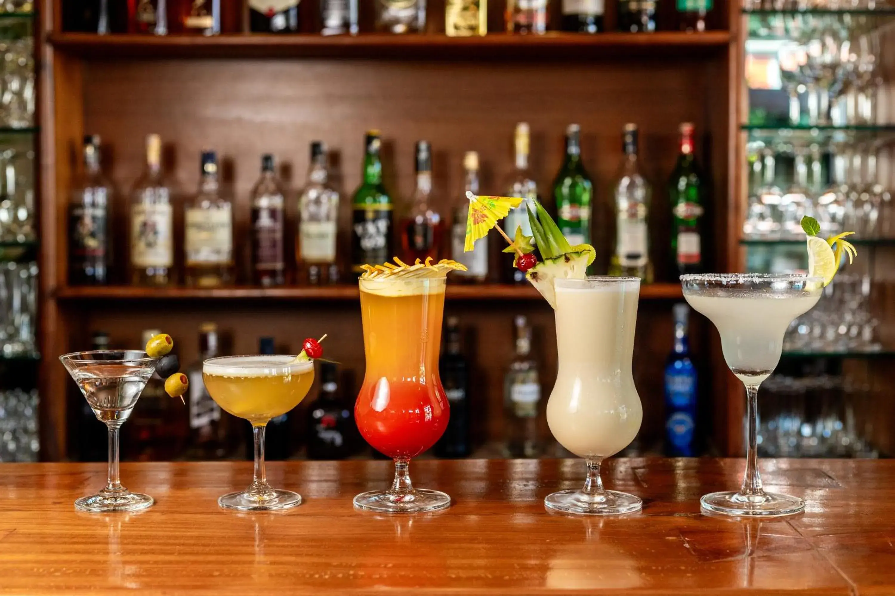 Lounge or bar in Atithi Resort & Spa Lounge or bar in Atithi Resort & Spa