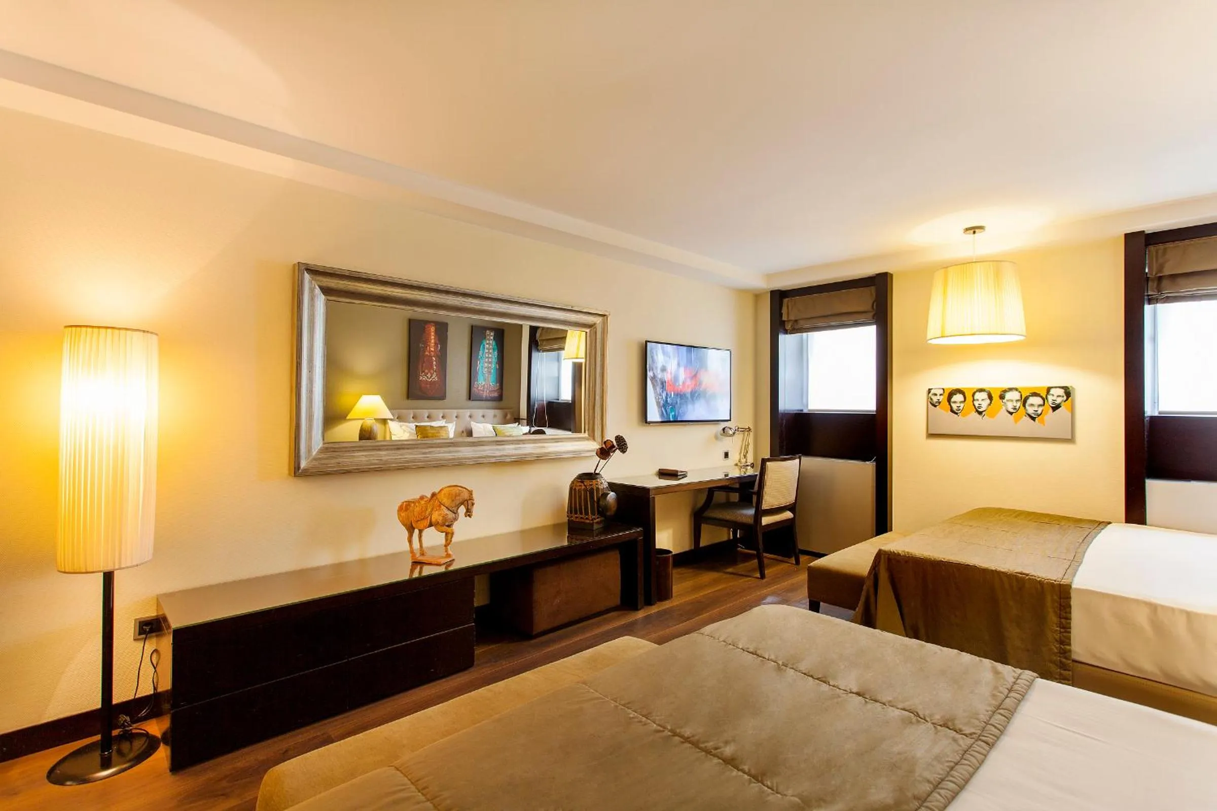 Photo of the whole room, Bed in Quentin Prague Hotel