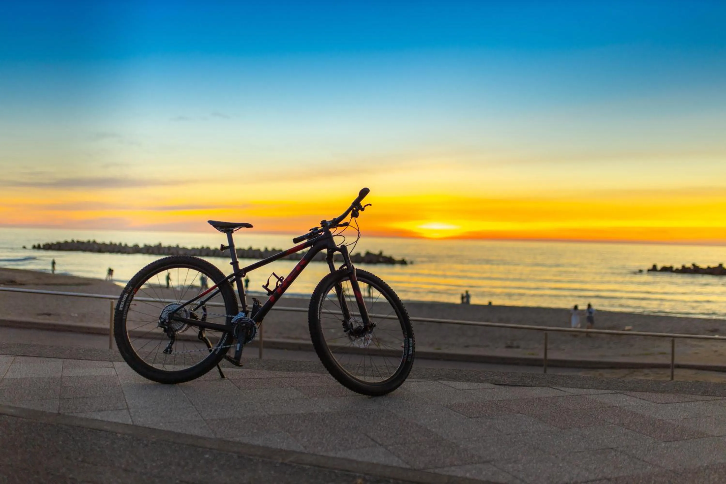 Sunset in B&B MIKAWA - Kanazawa Fish Harbour