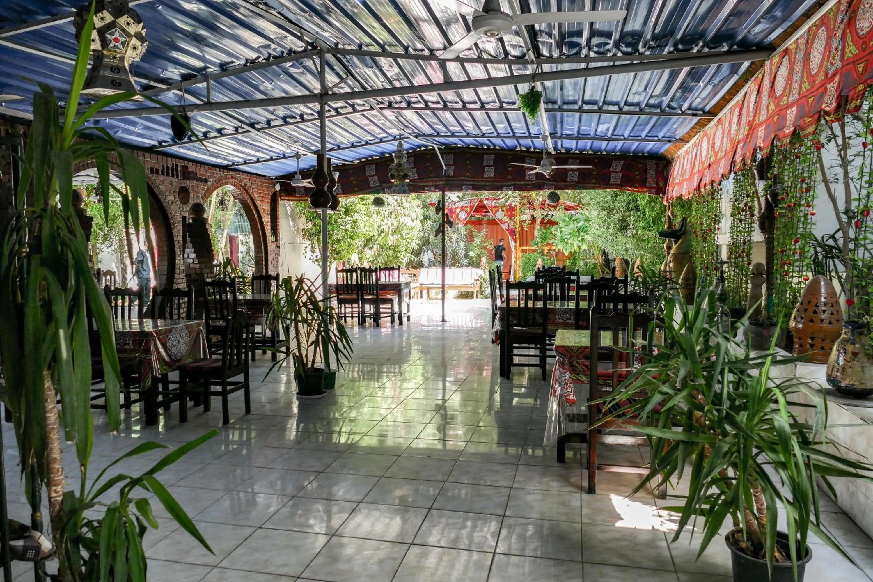 Restaurant/places to eat in El Gezira Garden Hotel Luxor