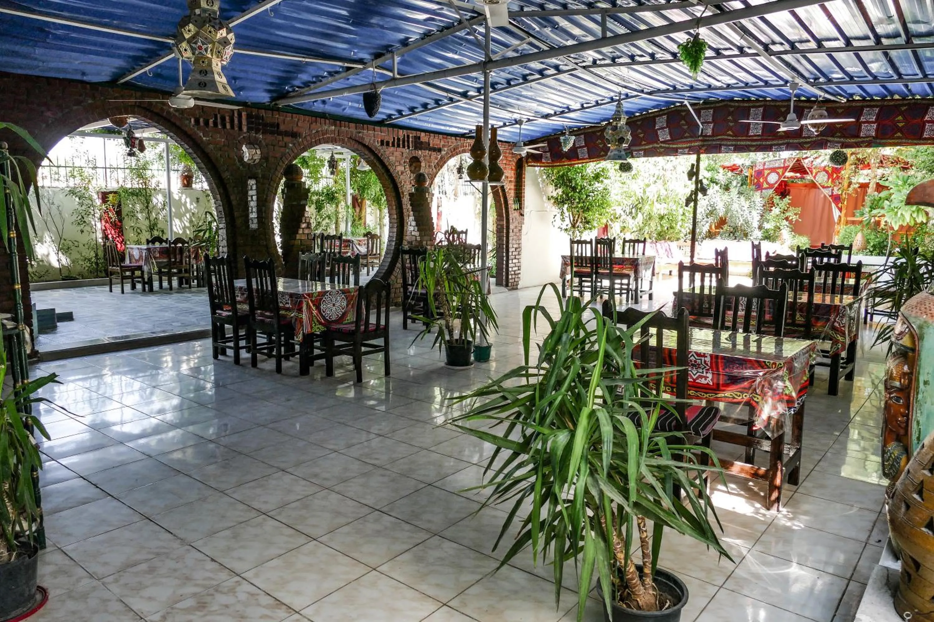 Restaurant/places to eat in El Gezira Garden Hotel Luxor