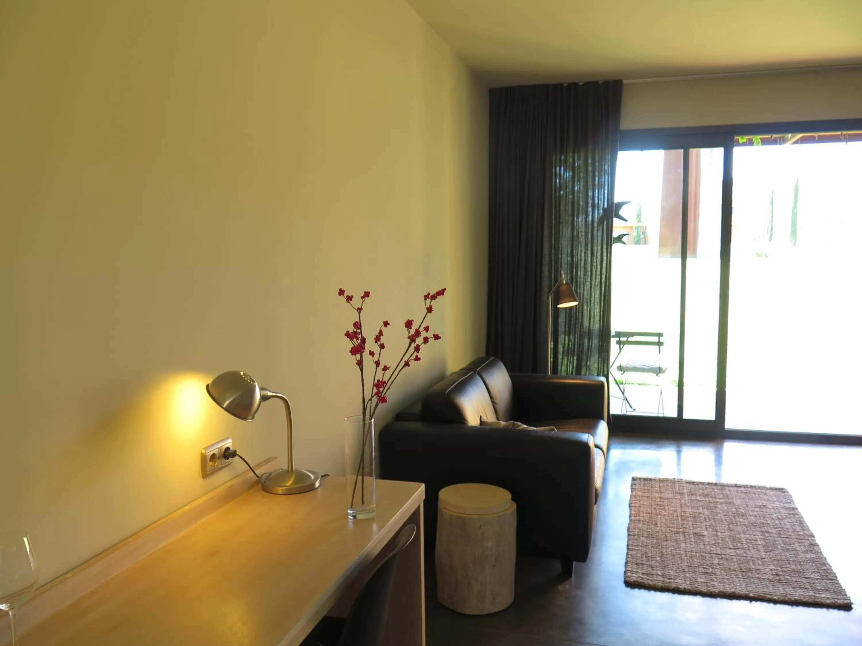 Photo of the whole room in Hotel Fundació L'Olivar