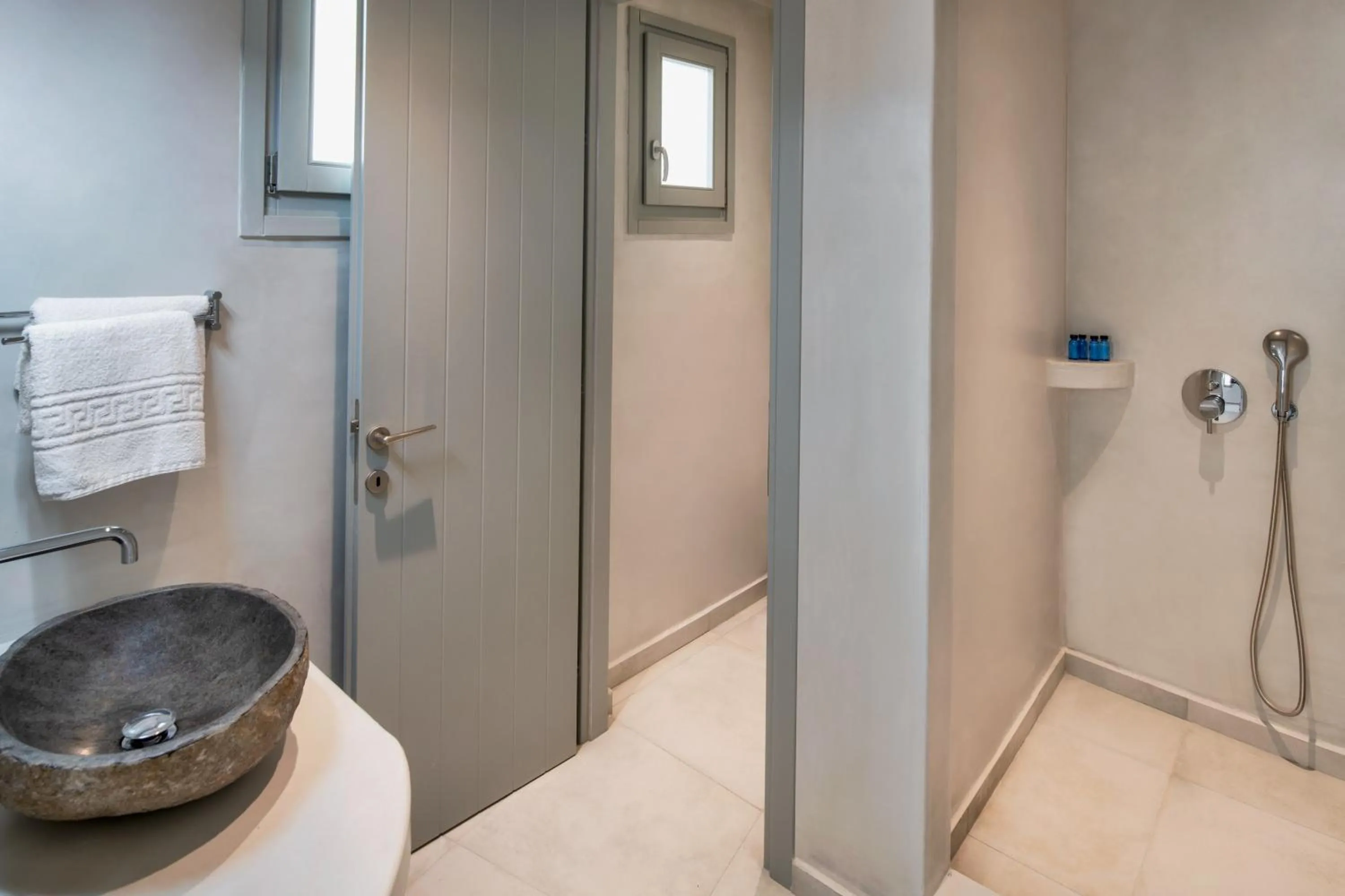 Bathroom in Seven Suites