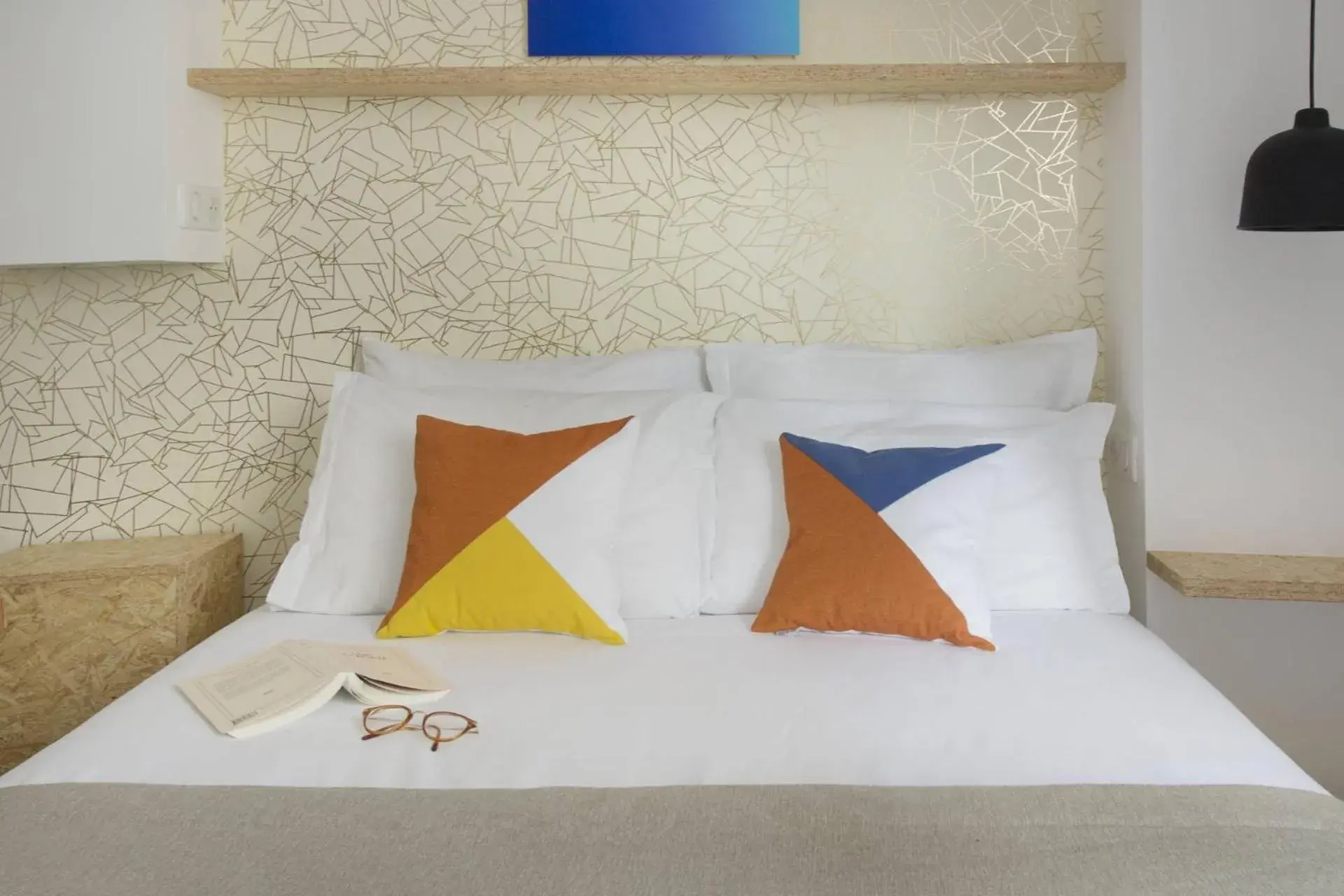 Bed in Hotel Izzy Bed in Hotel Izzy