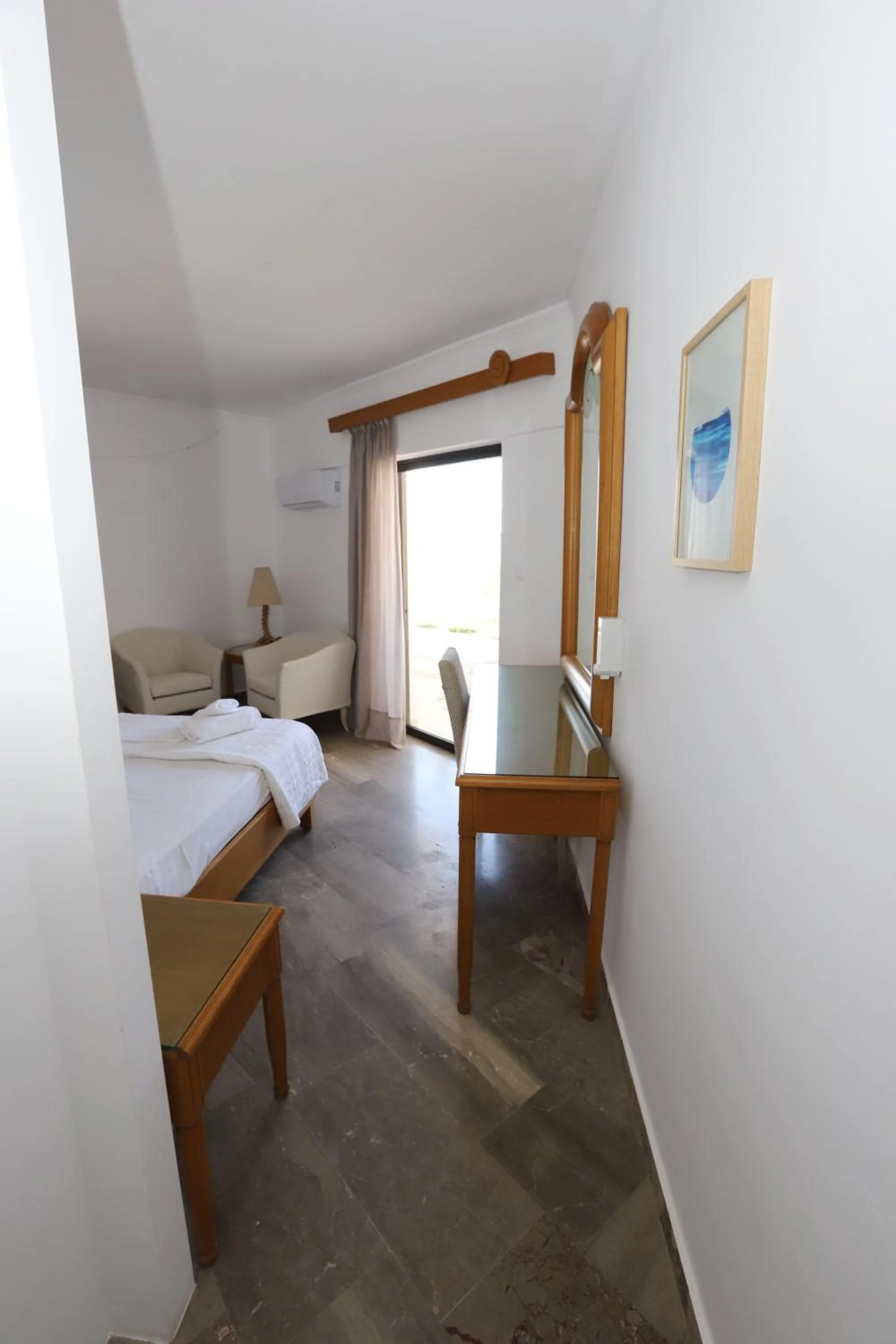 Bed in Aeolos Bay Tinos