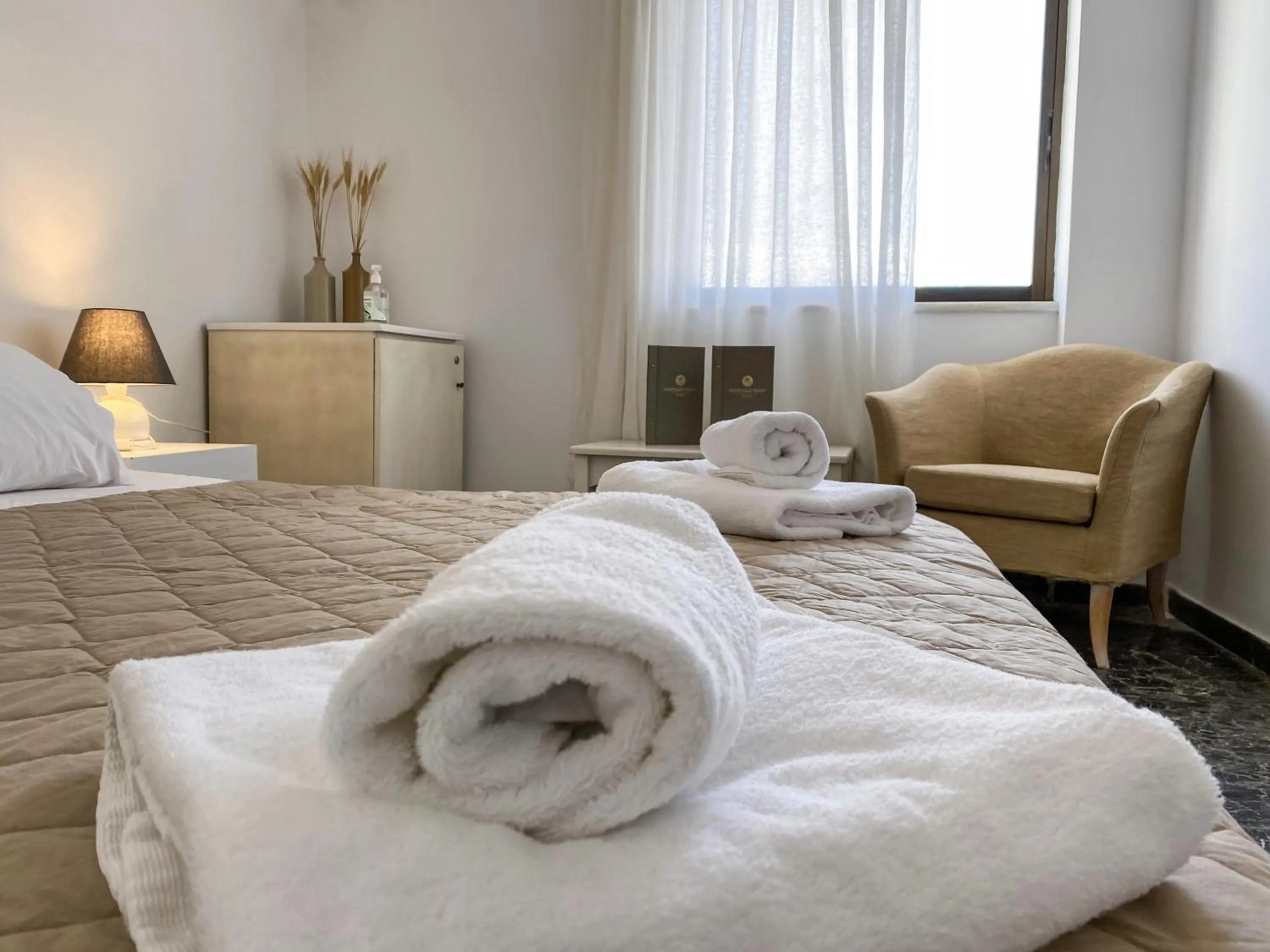 Bed in Aeolos Bay Tinos