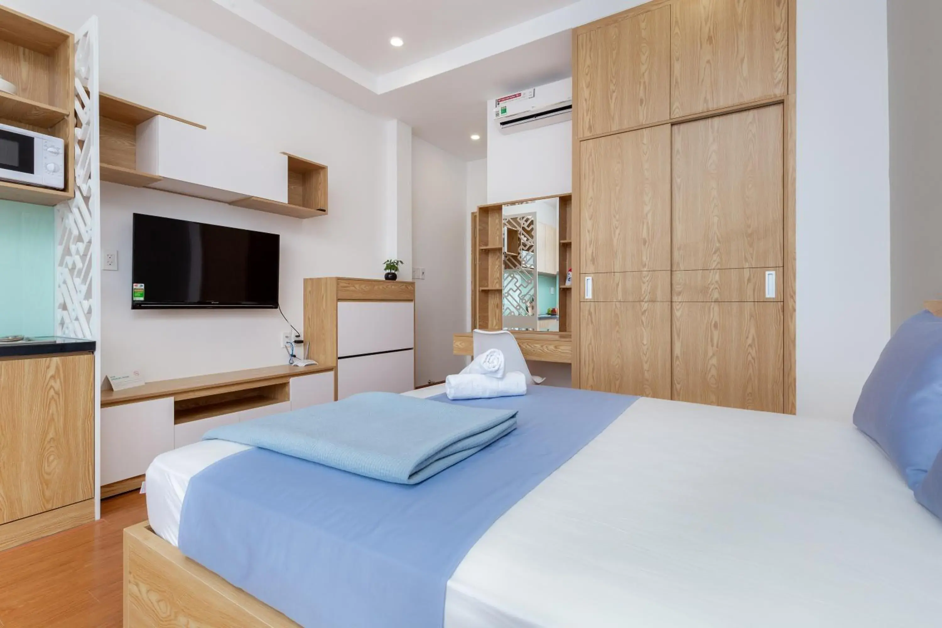 Studio Apartment in Cozrum Homes Lý Chính Thắng Studio Apartment in Cozrum Homes Lý Chính Thắng