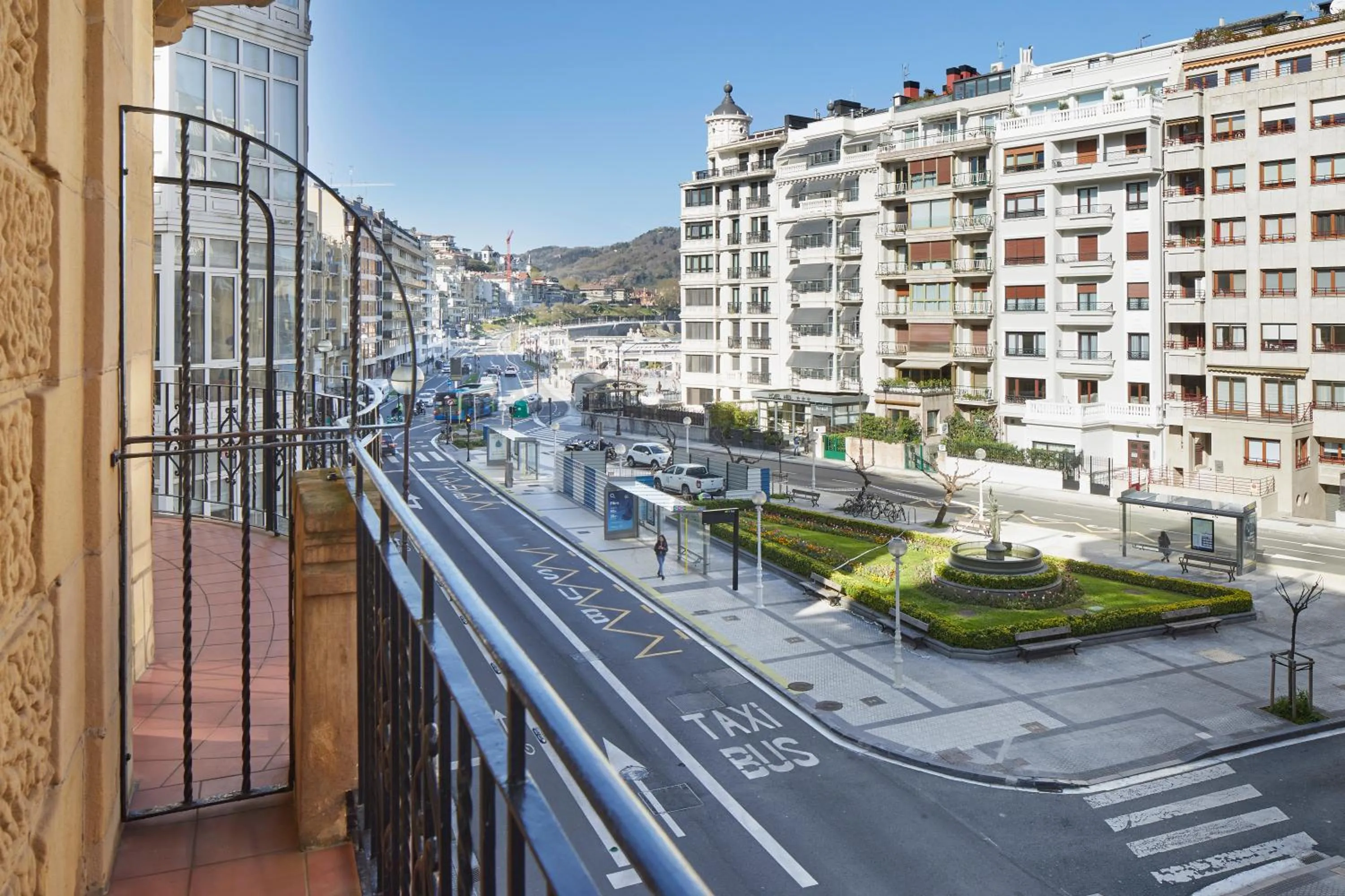 Street view in Pensión Alemana