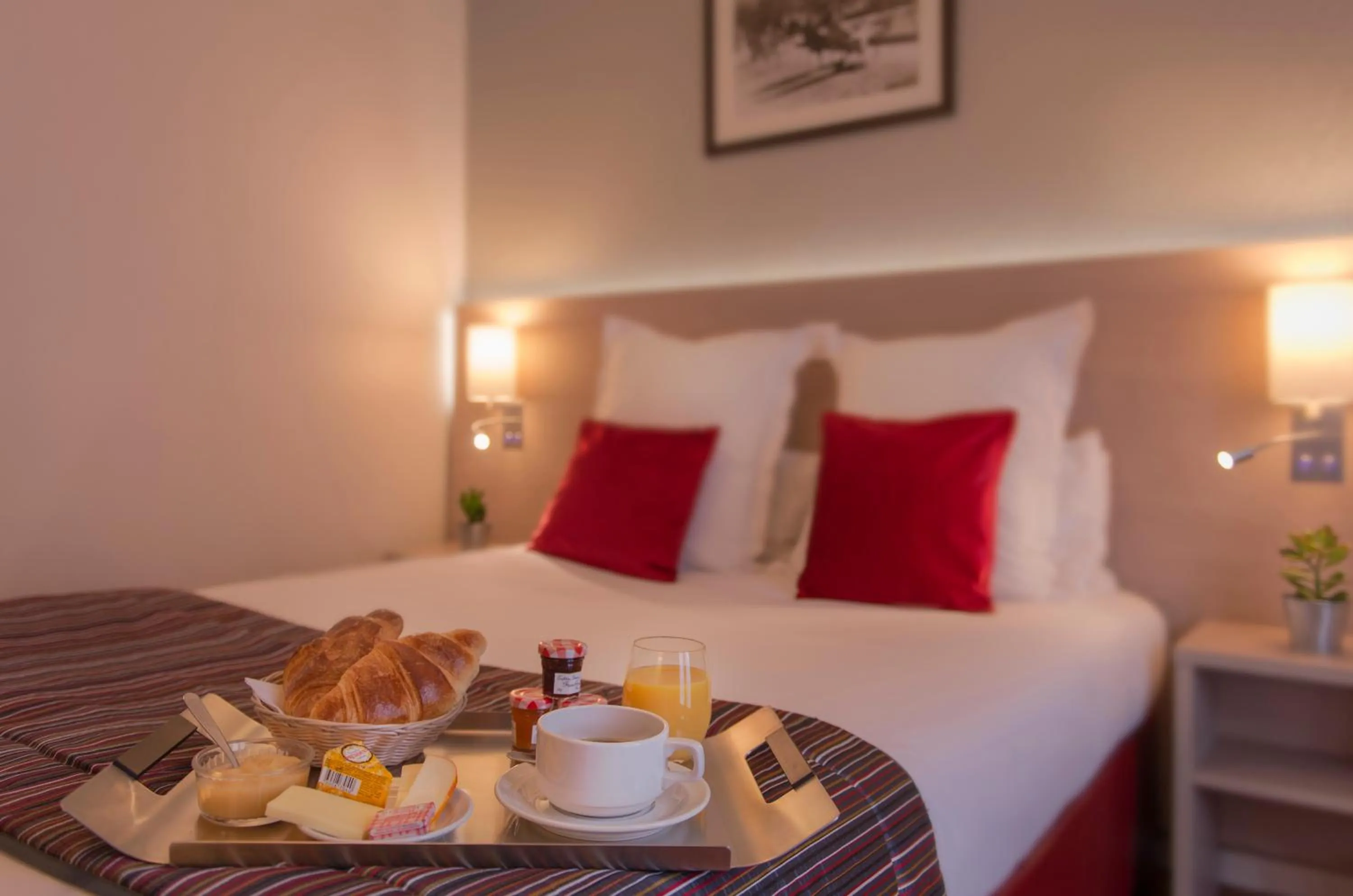 Bed in Dièse Hôtel Bastille