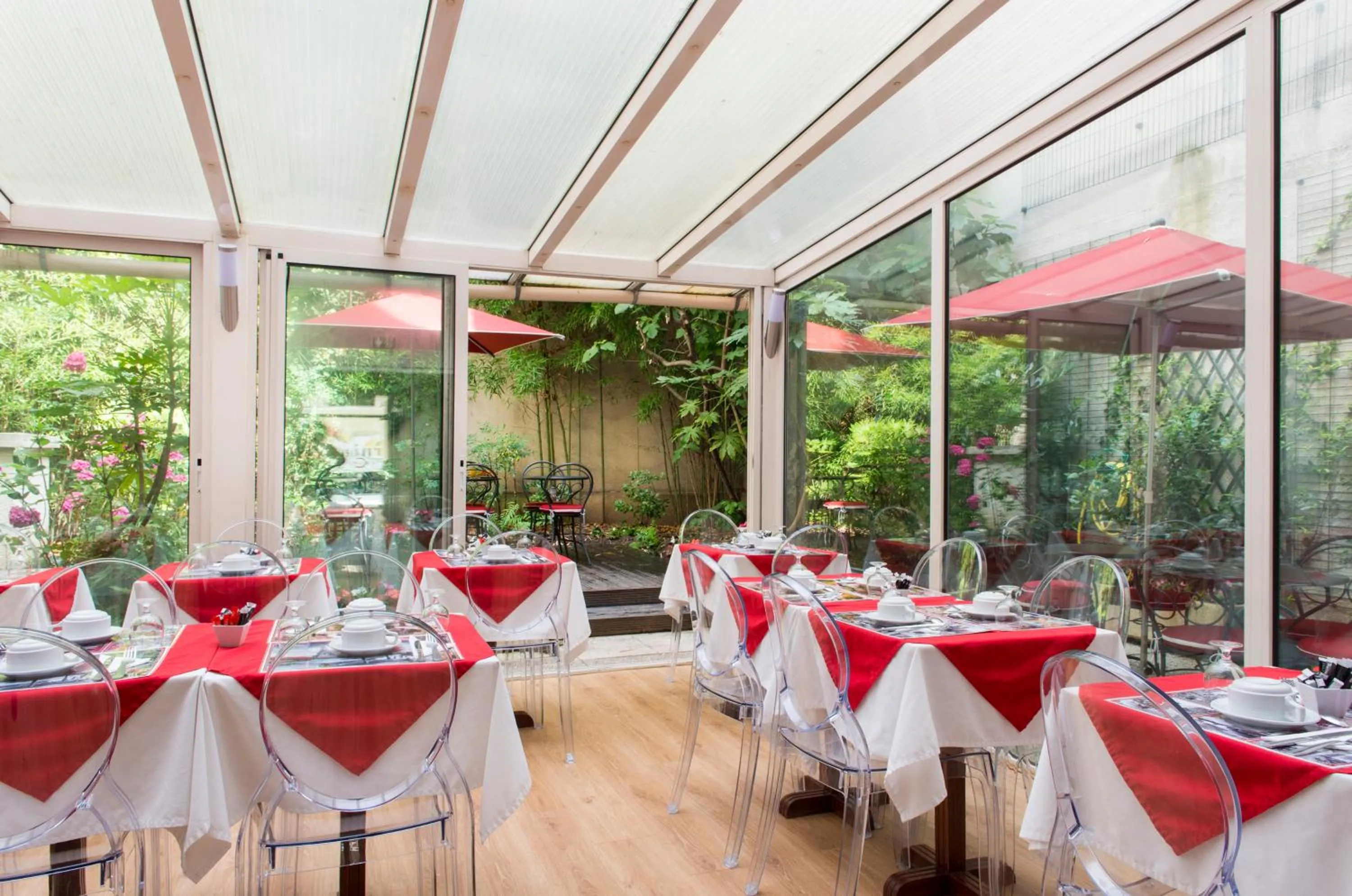 Restaurant/places to eat in Dièse Hôtel Bastille