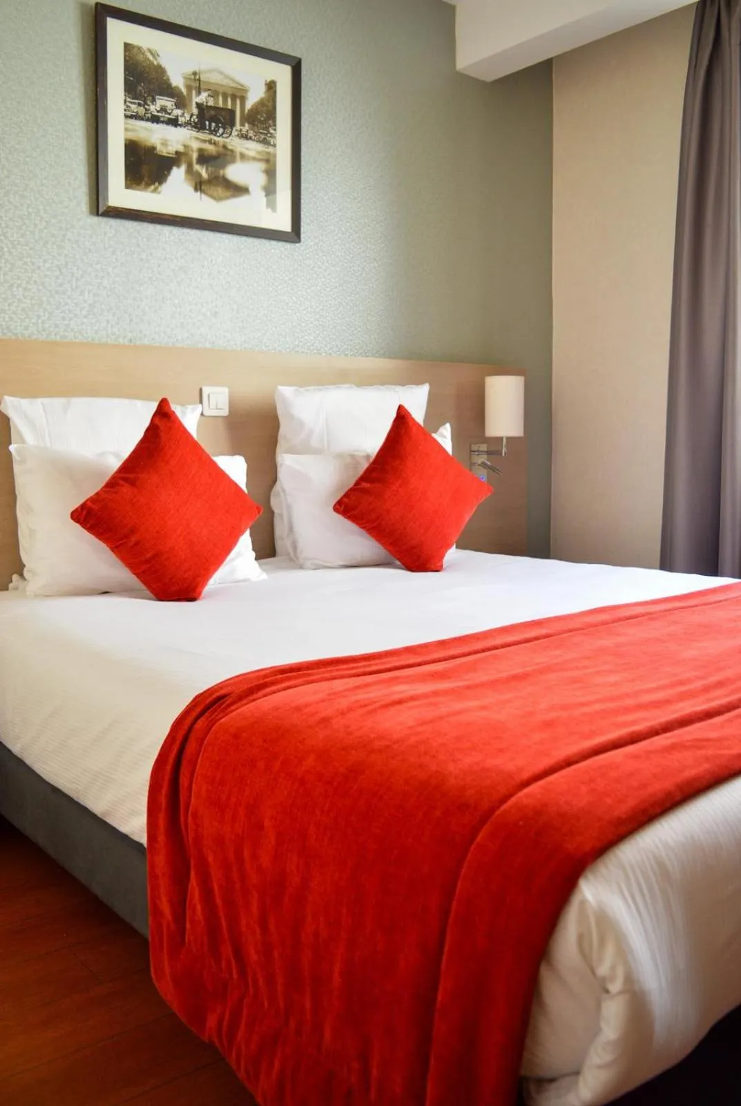 Bed in Dièse Hôtel Bastille