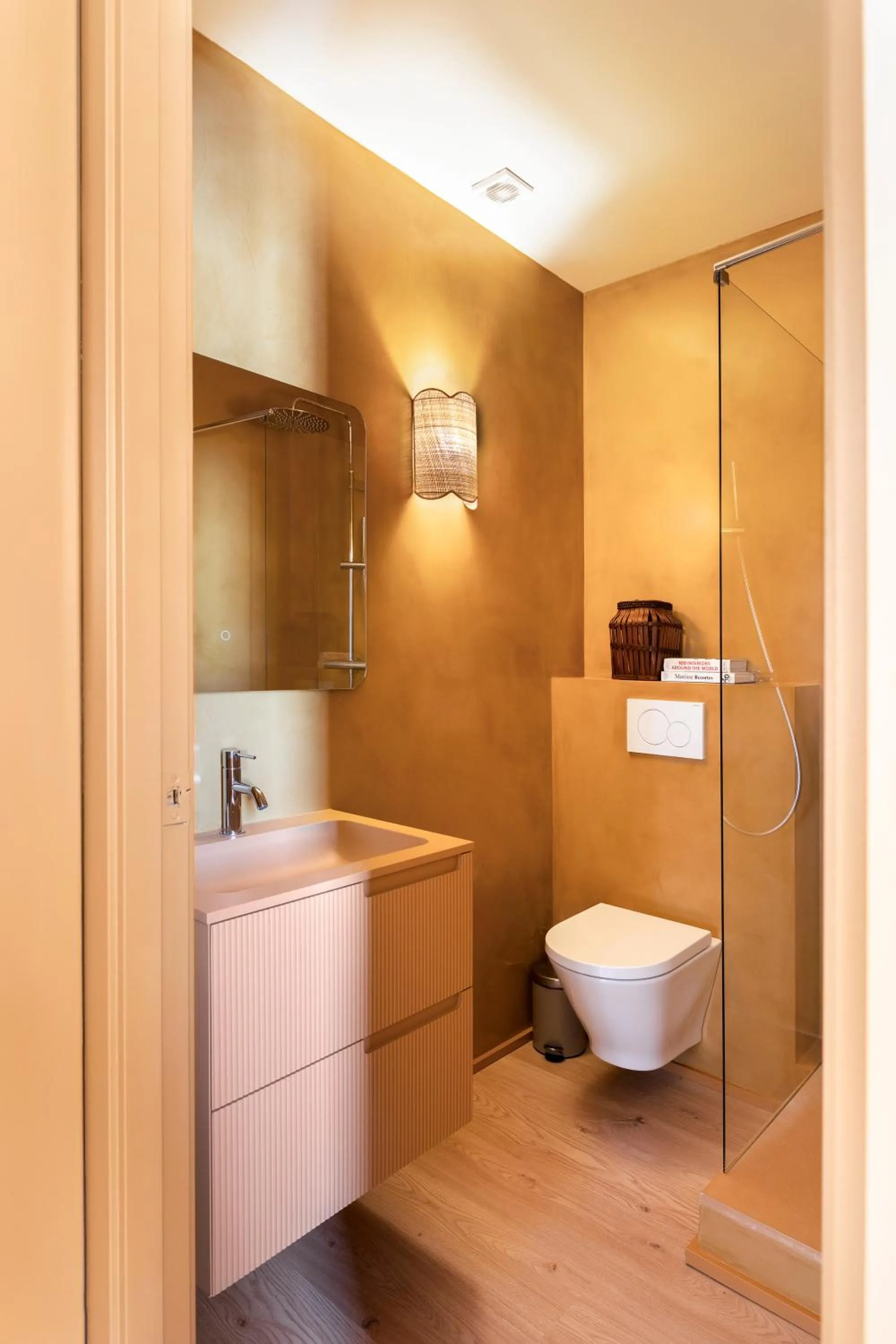 Bathroom in C211 Barcelona - Simaba Group