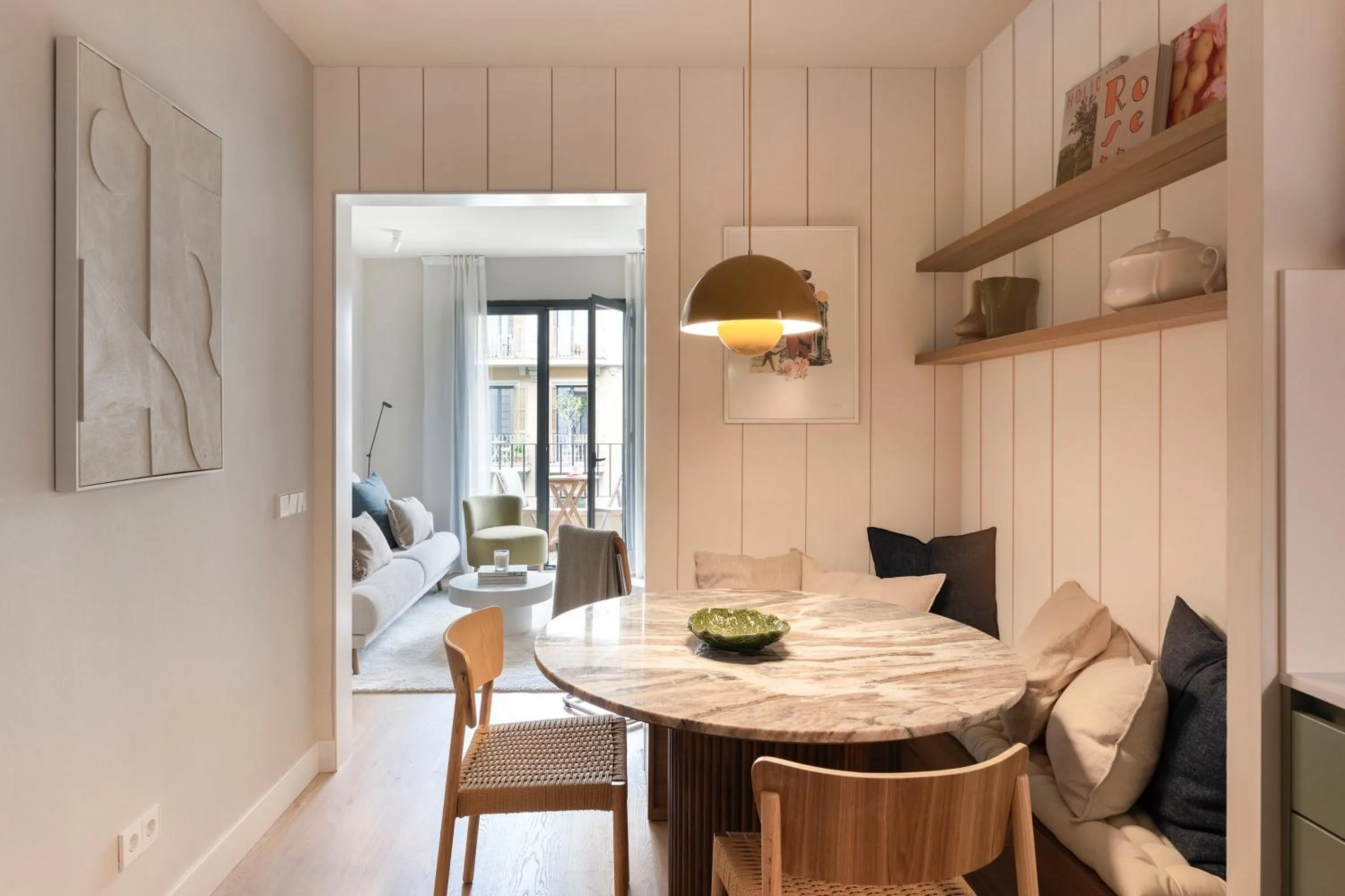 Dining area in C211 Barcelona - Simaba Group