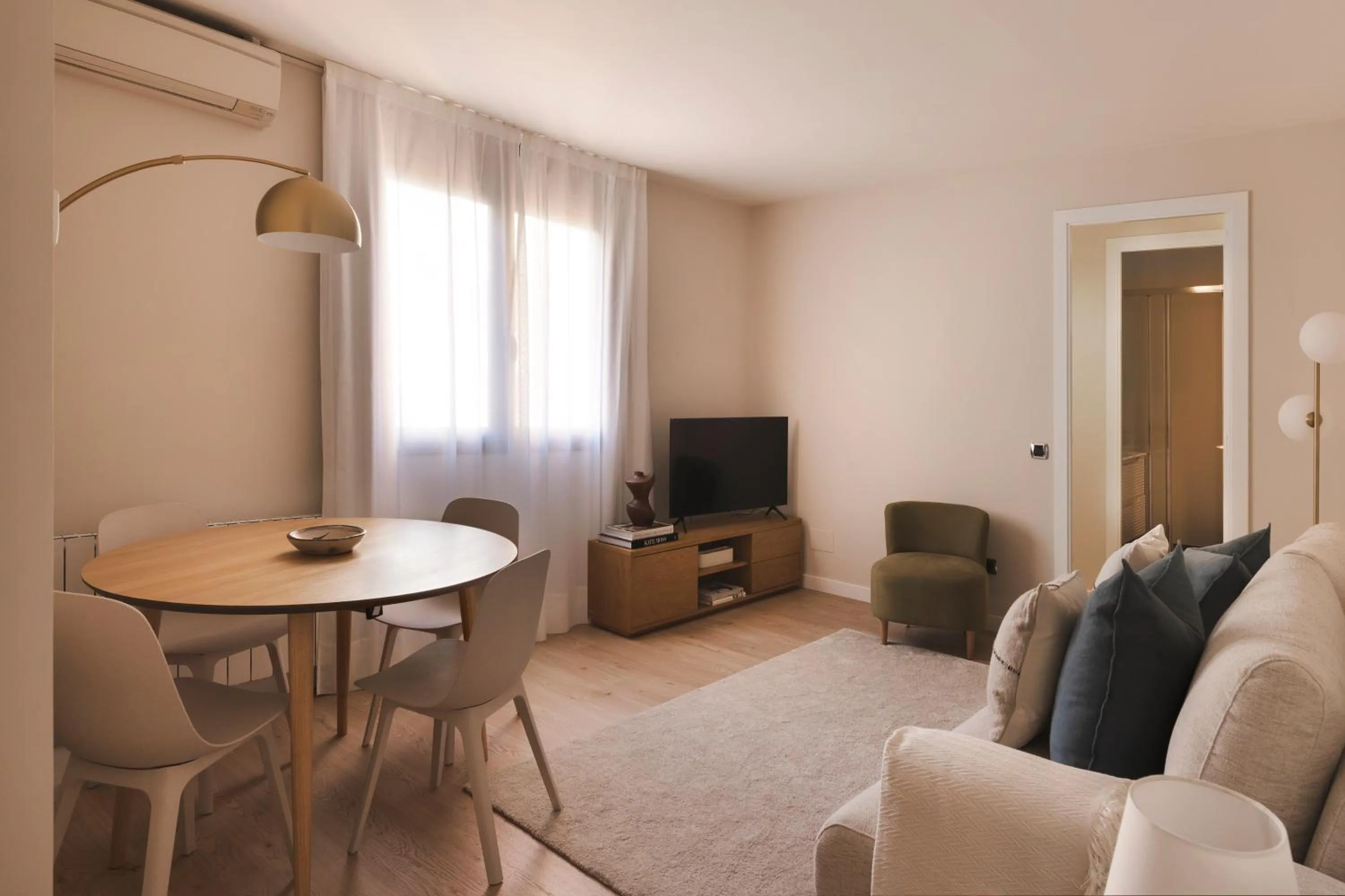 TV and multimedia in C211 Barcelona - Simaba Group