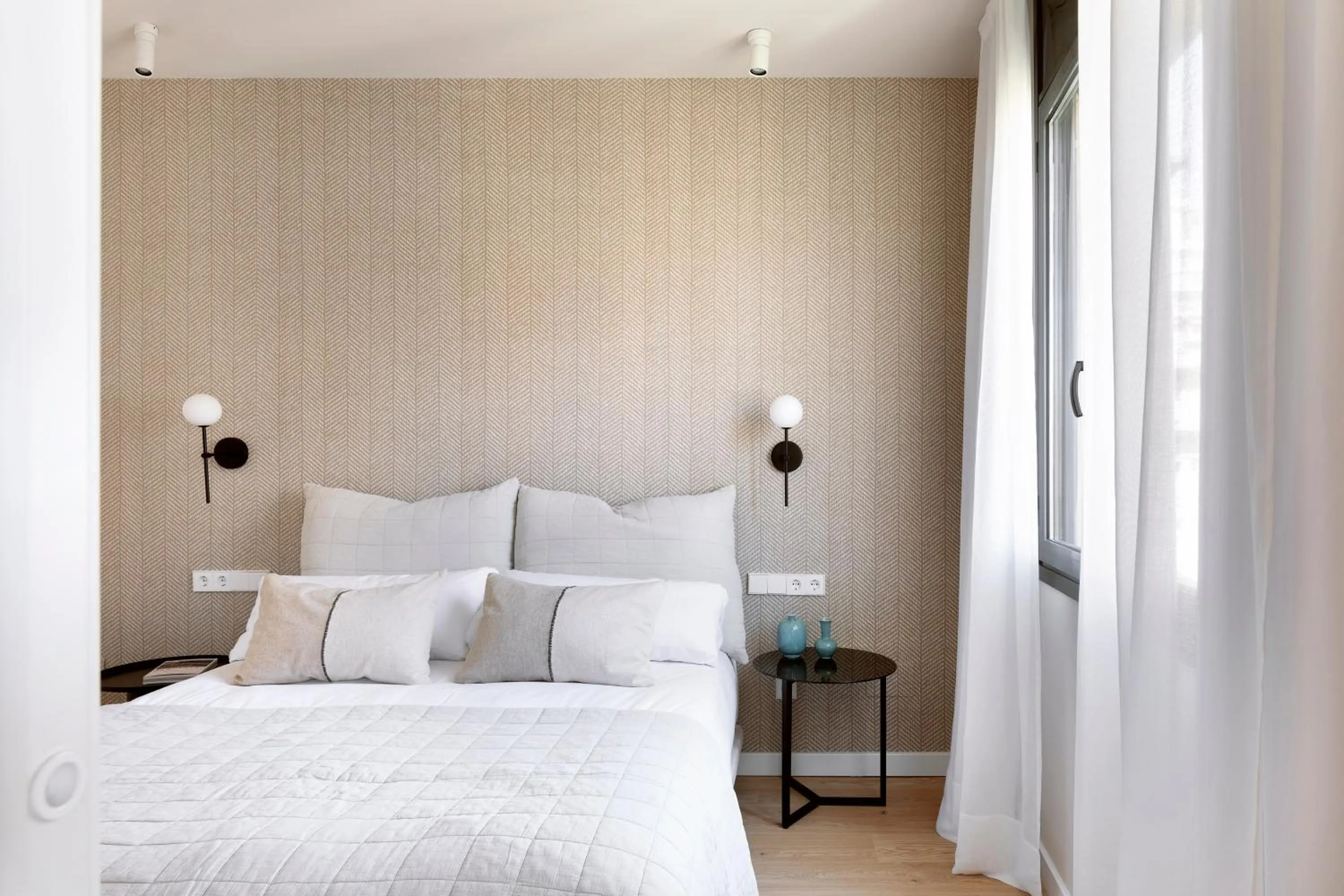 Bed in C211 Barcelona - Simaba Group