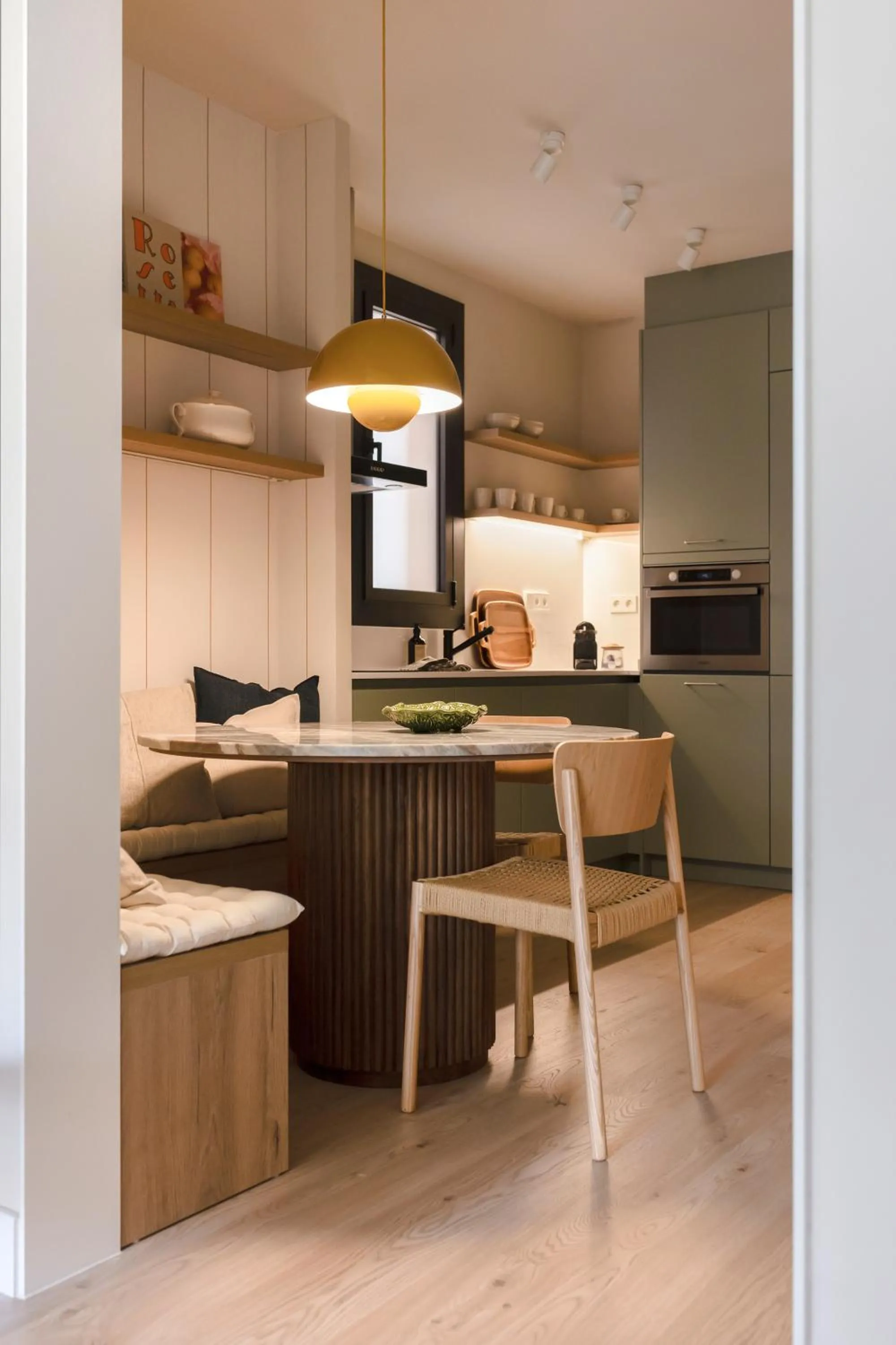 Dining area in C211 Barcelona - Simaba Group