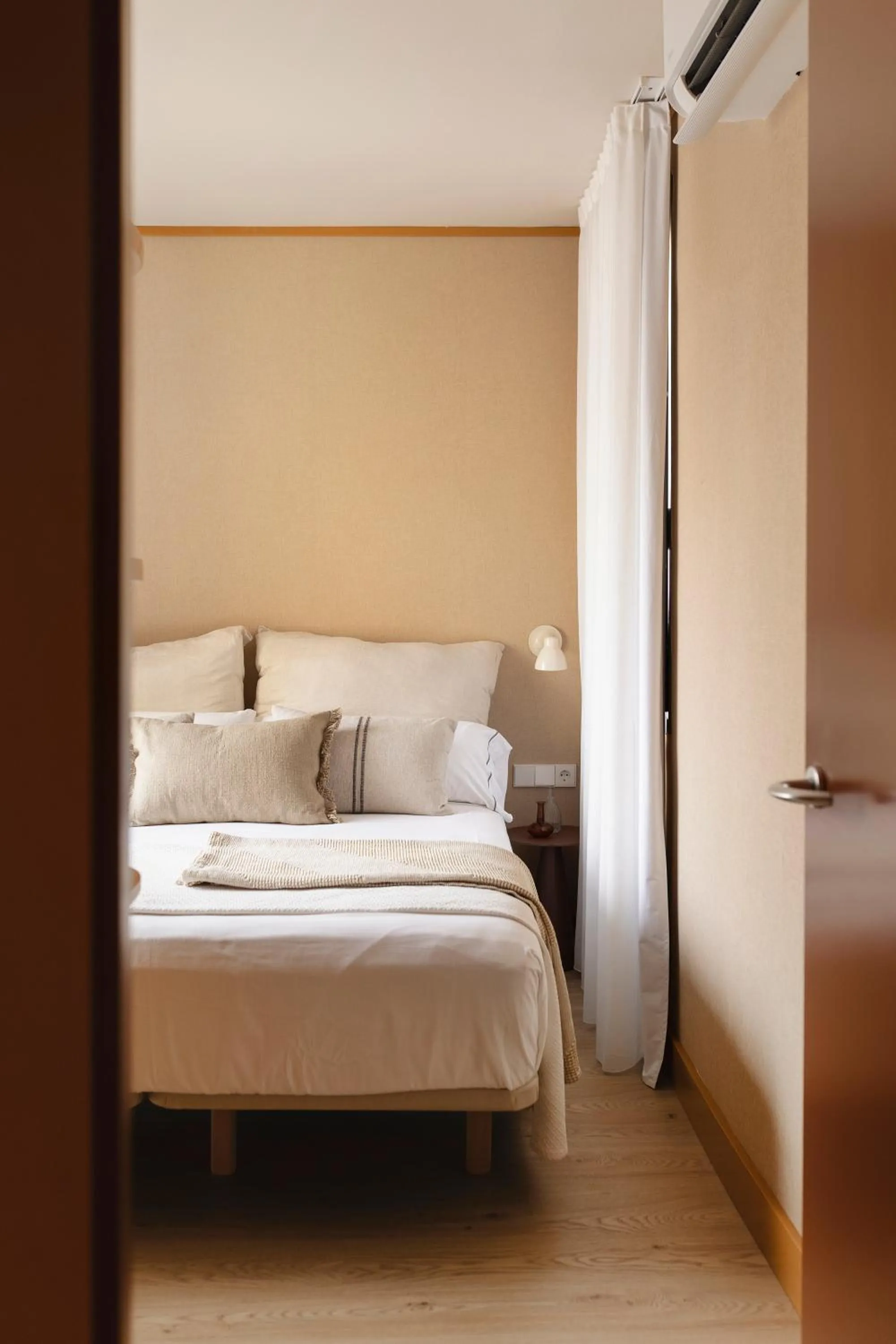 Bedroom, Bed in C211 Barcelona - Simaba Group