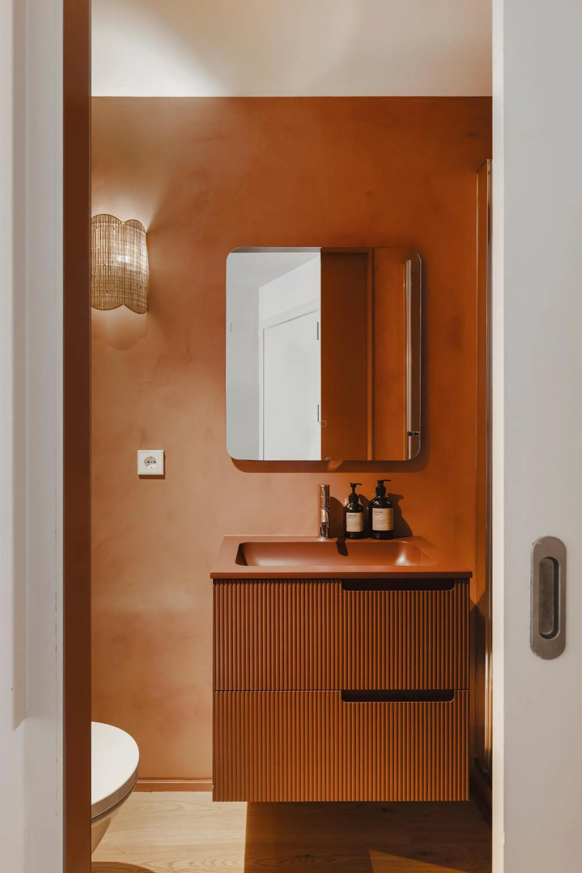 Bathroom in C211 Barcelona - Simaba Group