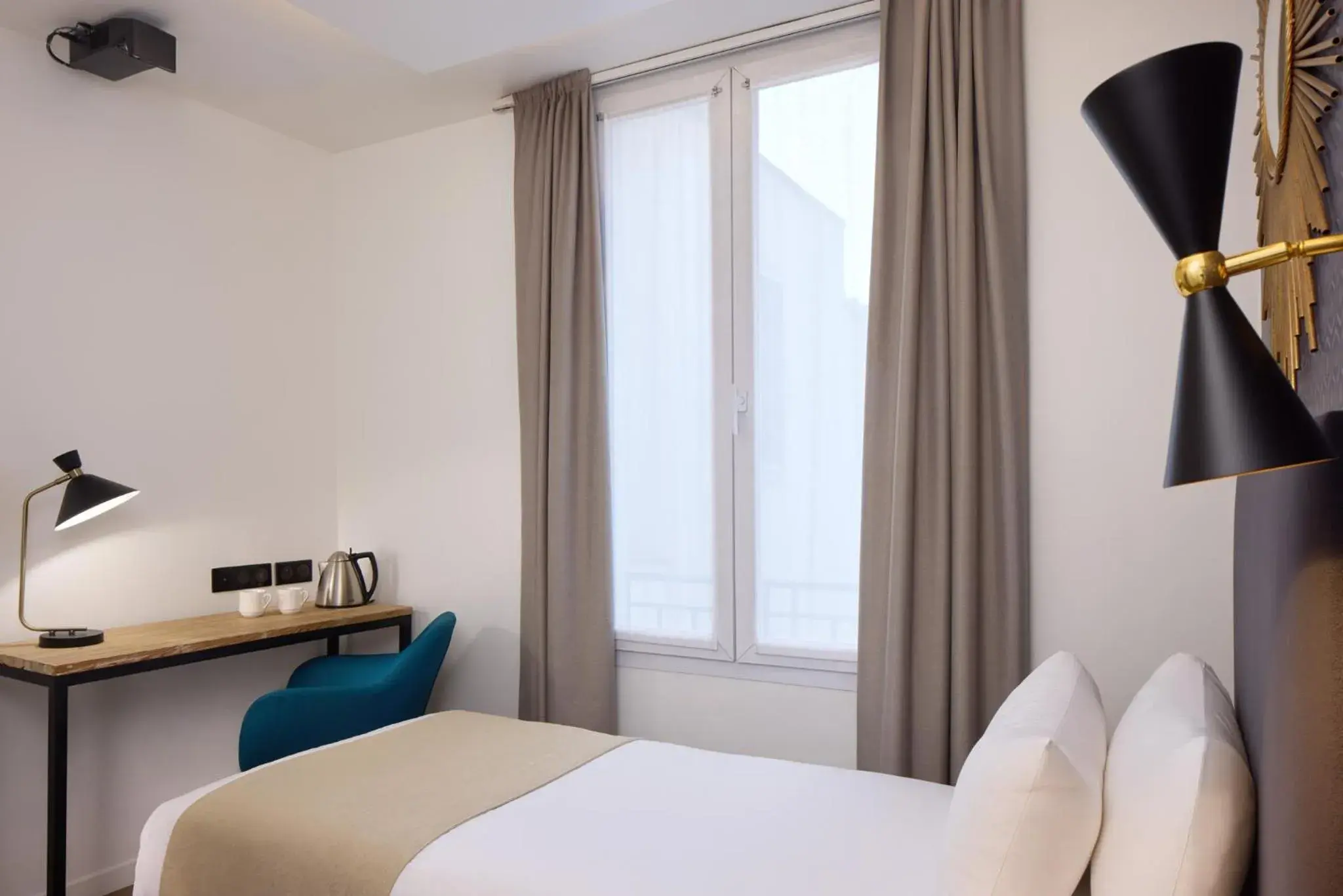 Bed in Hotel OHM by Happyculture Bed in Hotel OHM by Happyculture