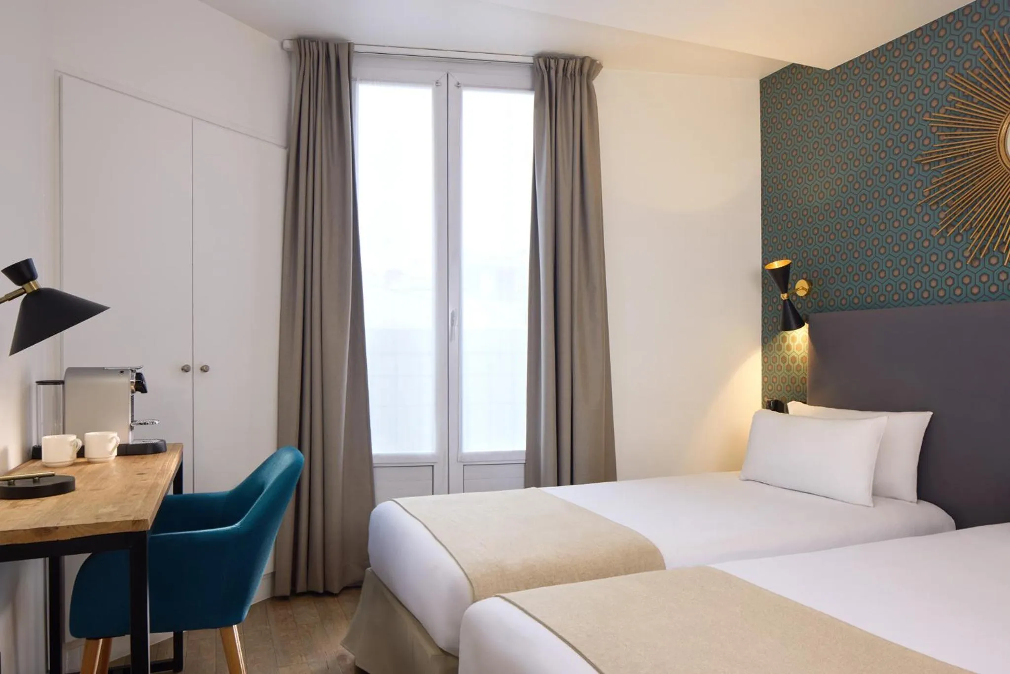 Bed in Hotel OHM by Happyculture