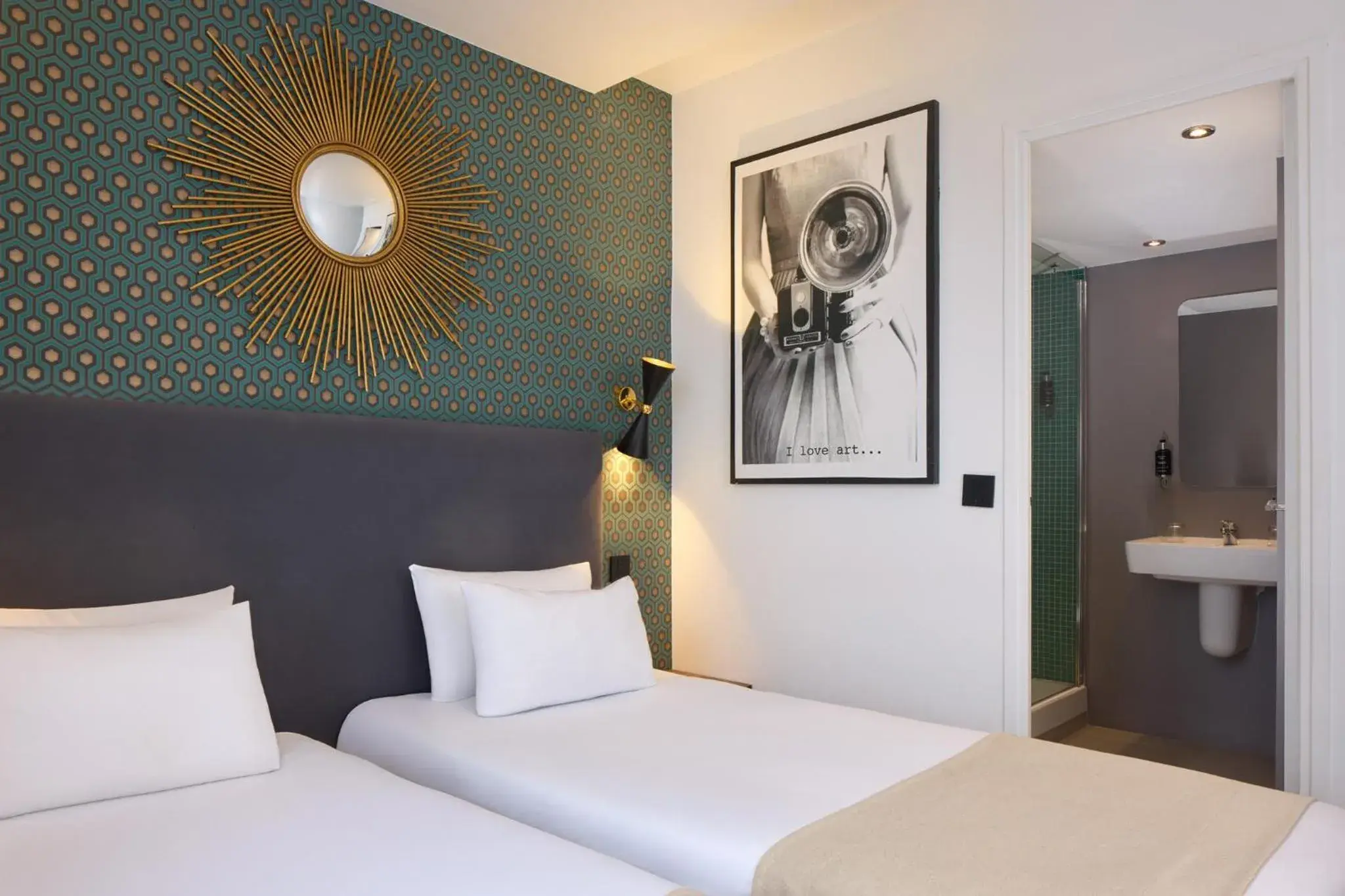 Bed in Hotel OHM by Happyculture Bed in Hotel OHM by Happyculture