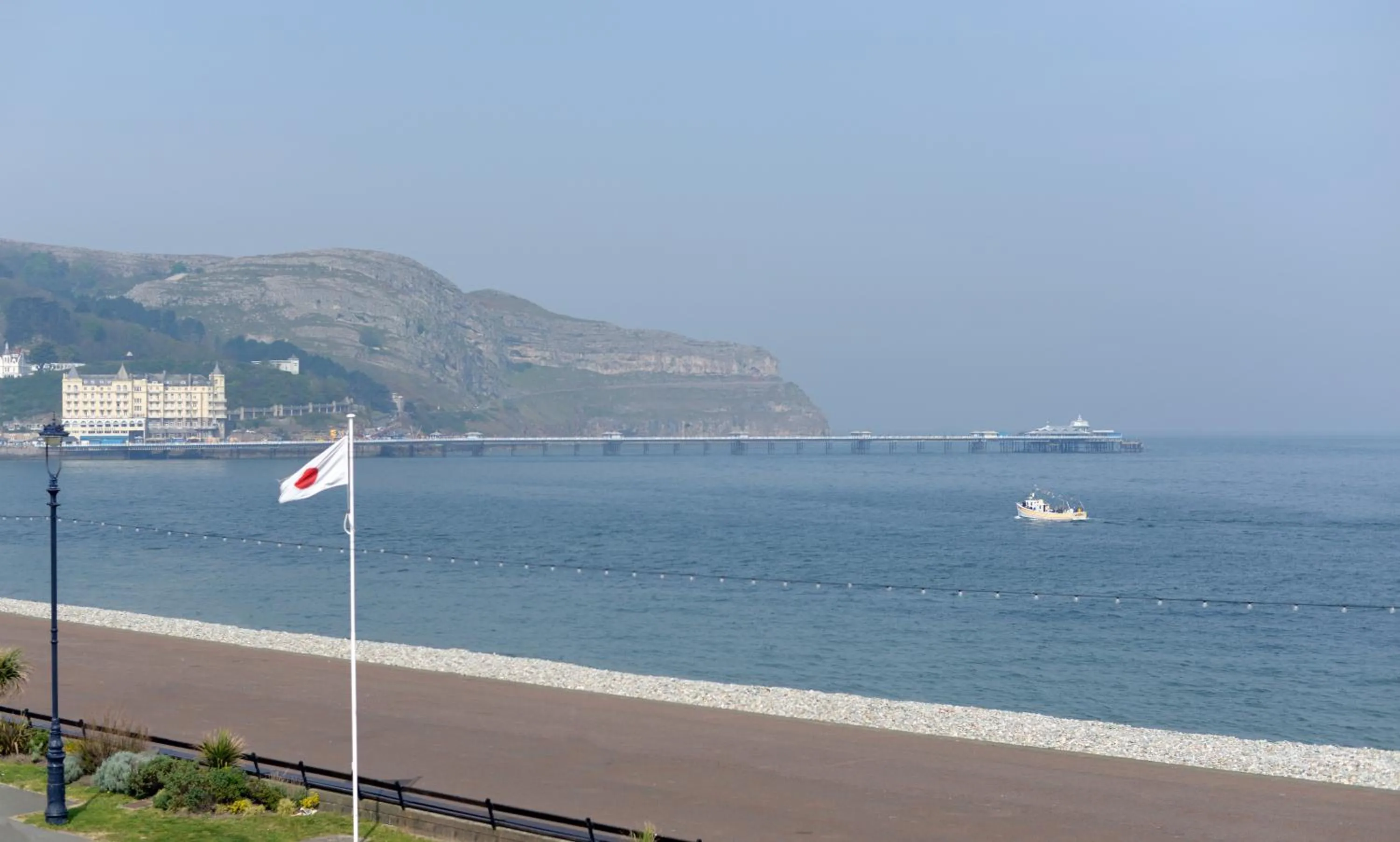 Sea view in Four Oaks Hotel