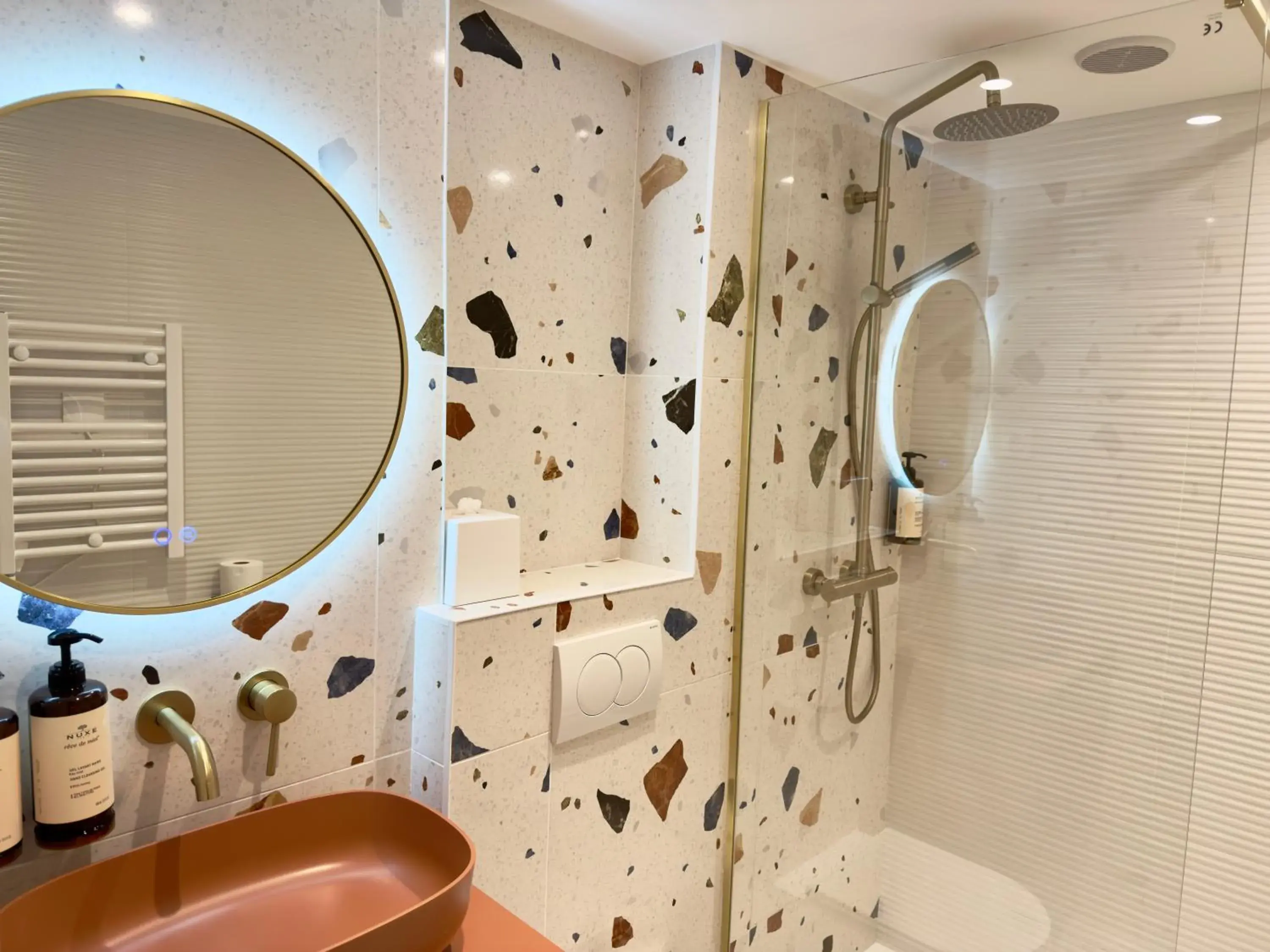 Bathroom in Hotel Bootcamp Bathroom in Hotel Bootcamp