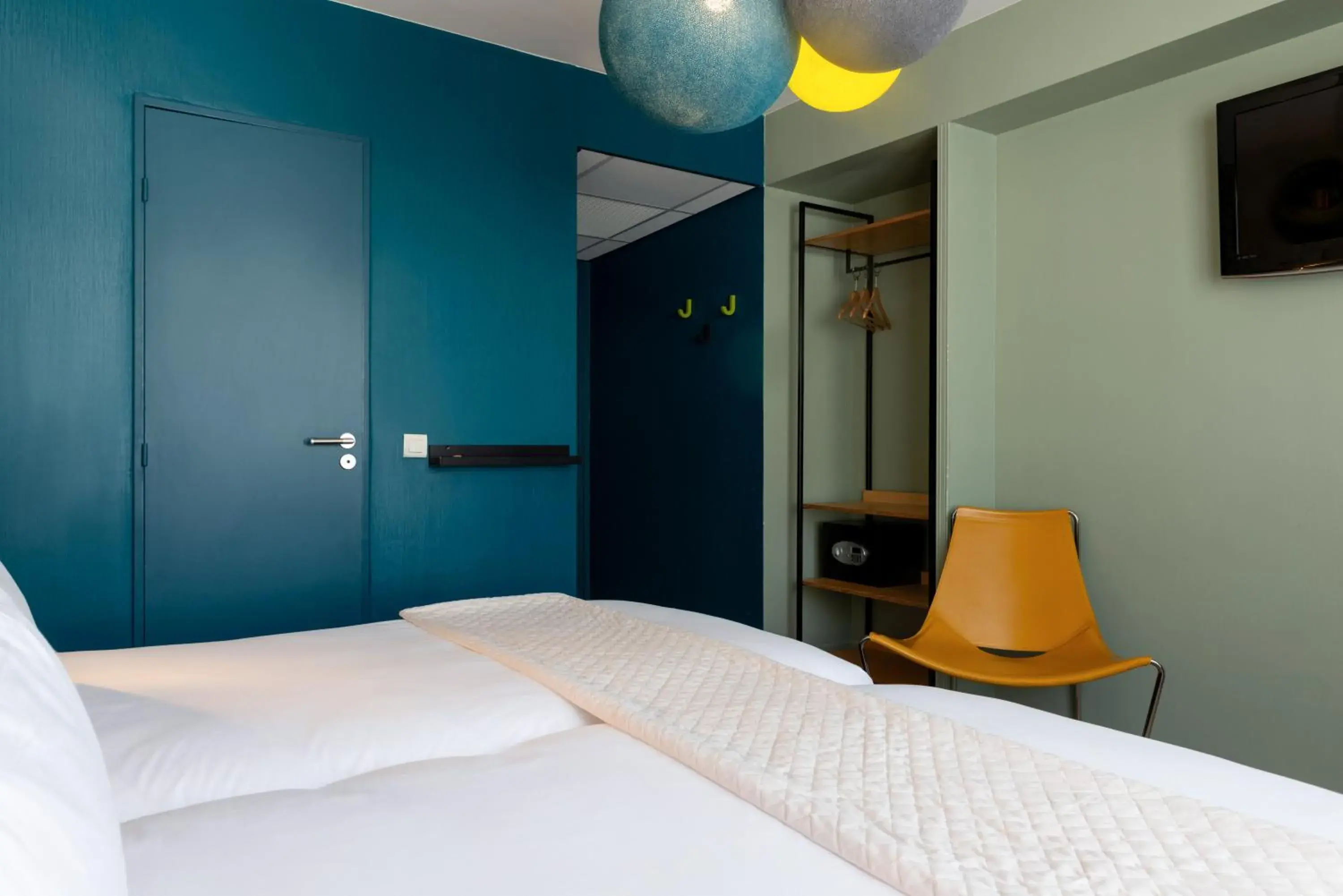 Bedroom, Bed in Hotel Bootcamp Bedroom, Bed in Hotel Bootcamp