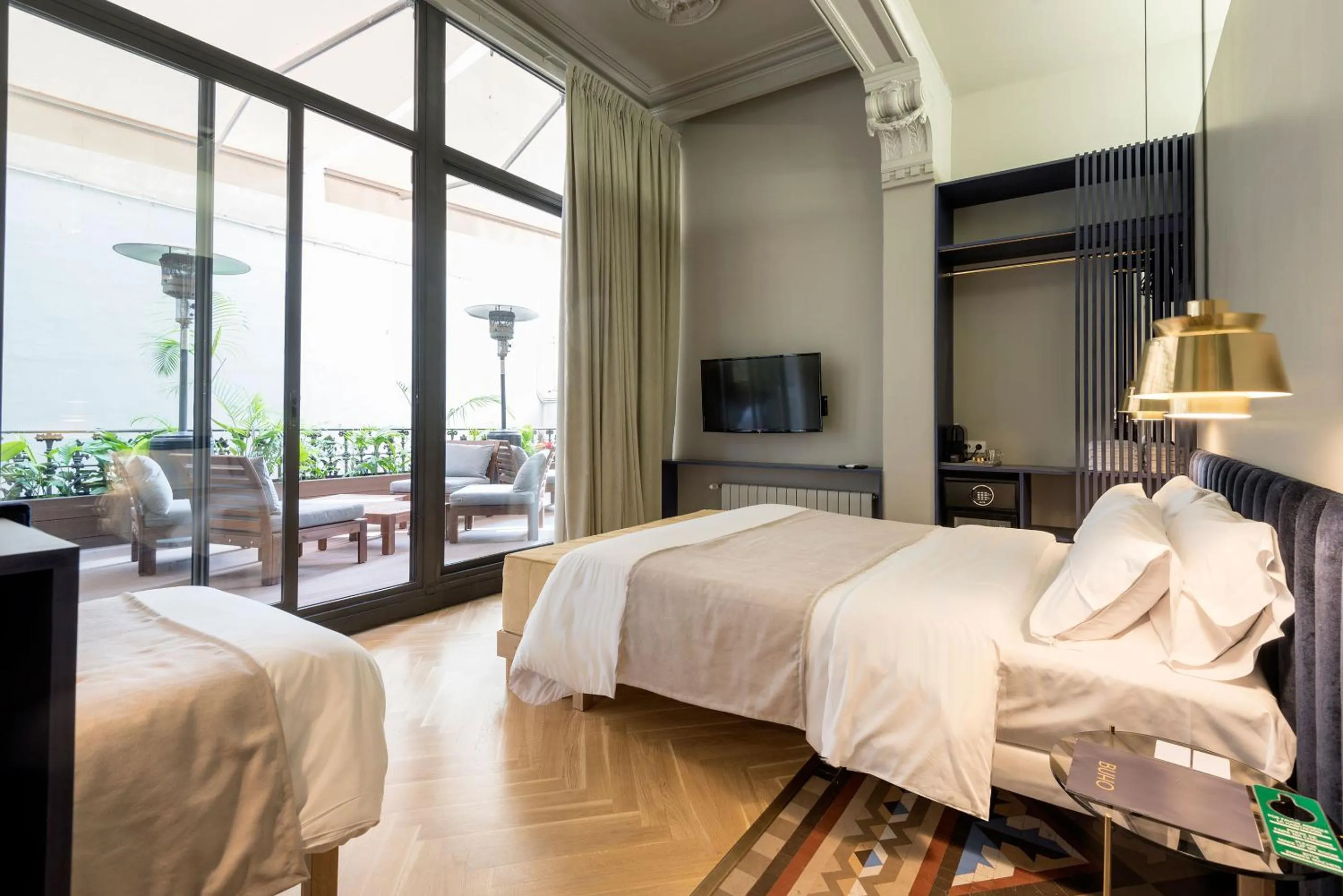 Shower, Bed in BUHO Boutique Rooms