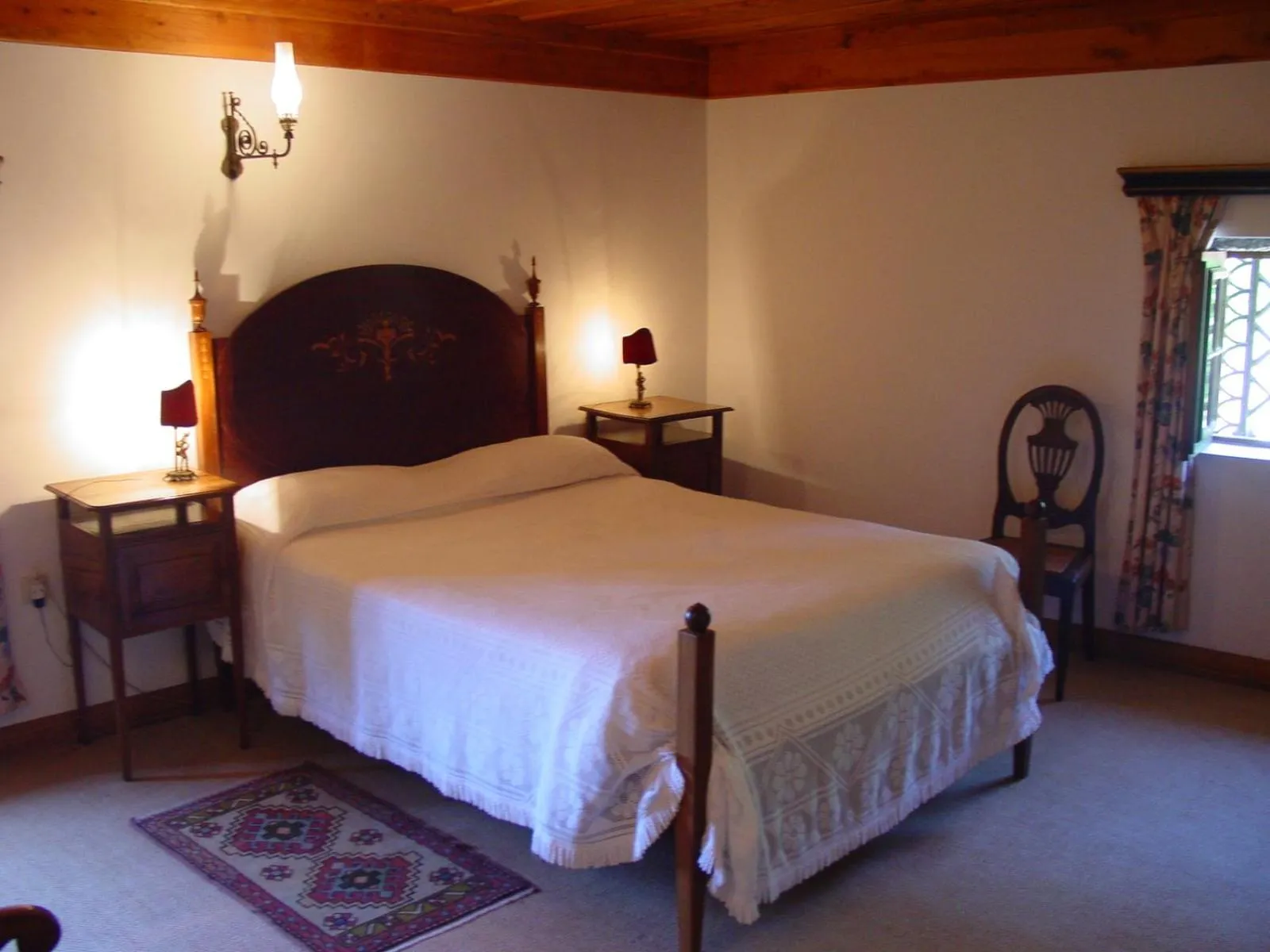 Bed in Paço de S.Cipriano