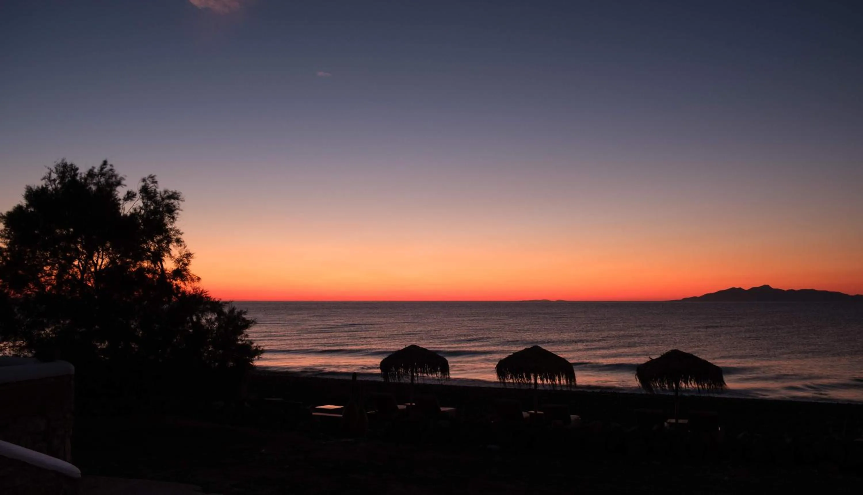 Sea view in Beach Houses Santorini