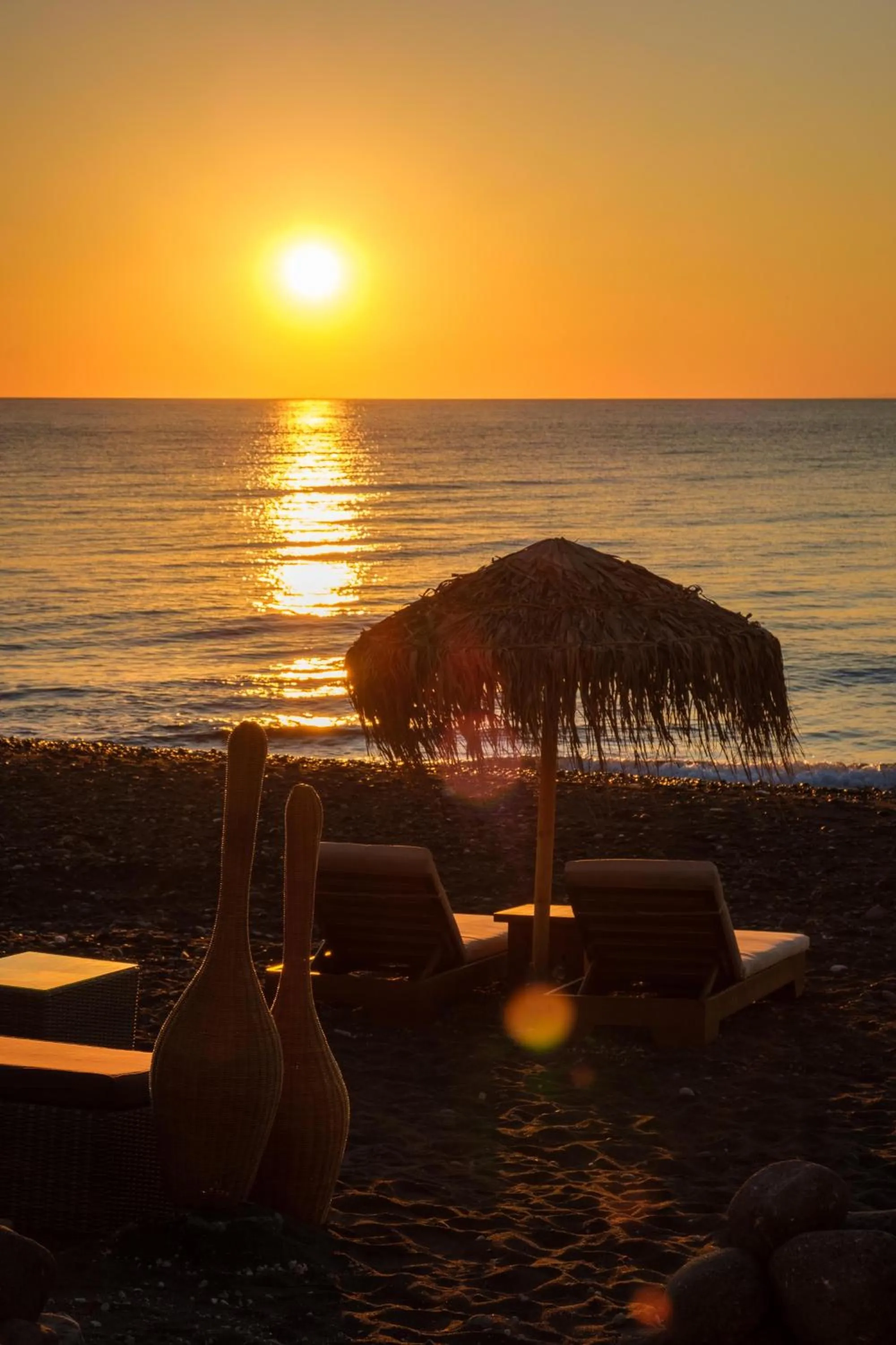 Beach in Beach Houses Santorini