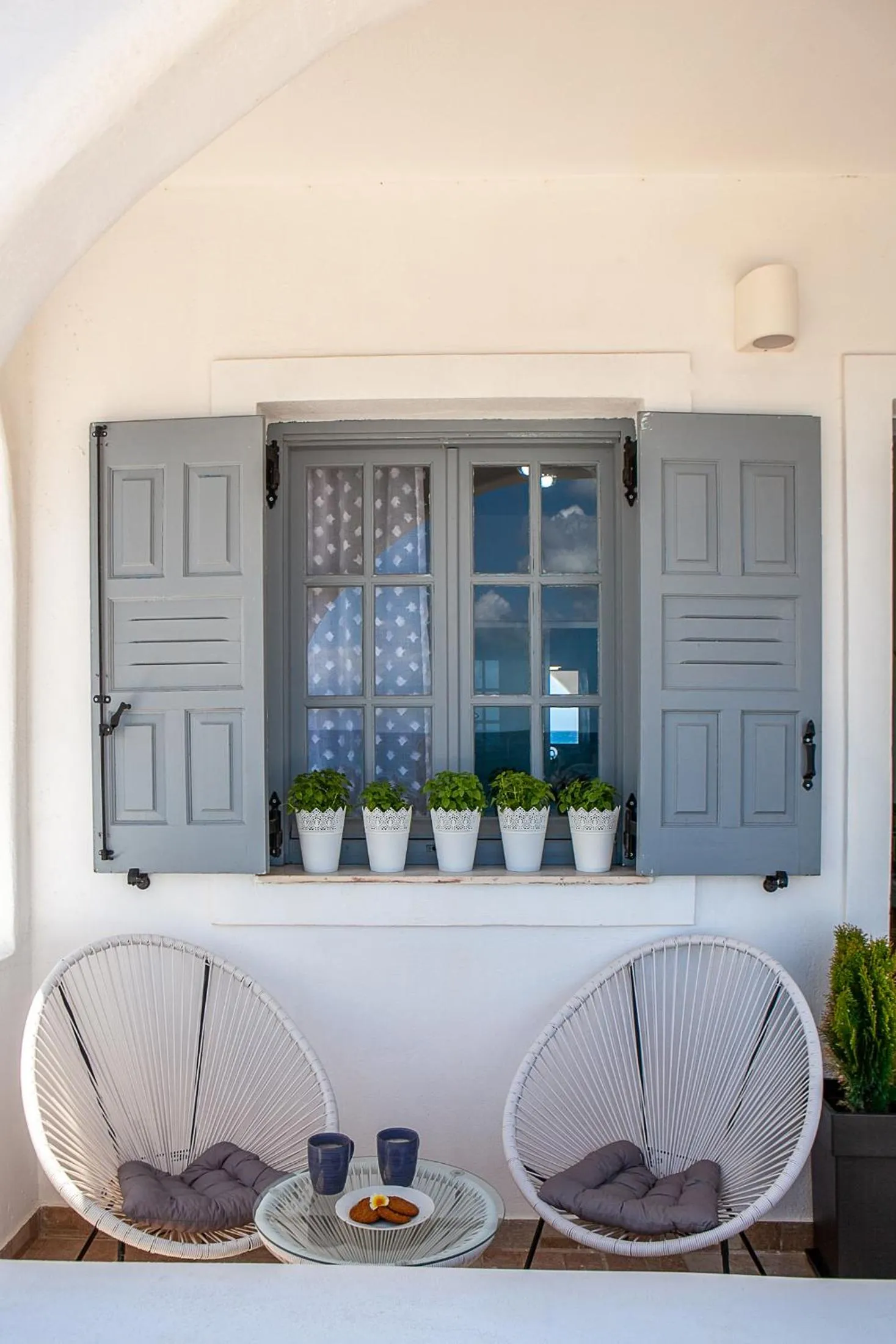 Patio in Beach Houses Santorini