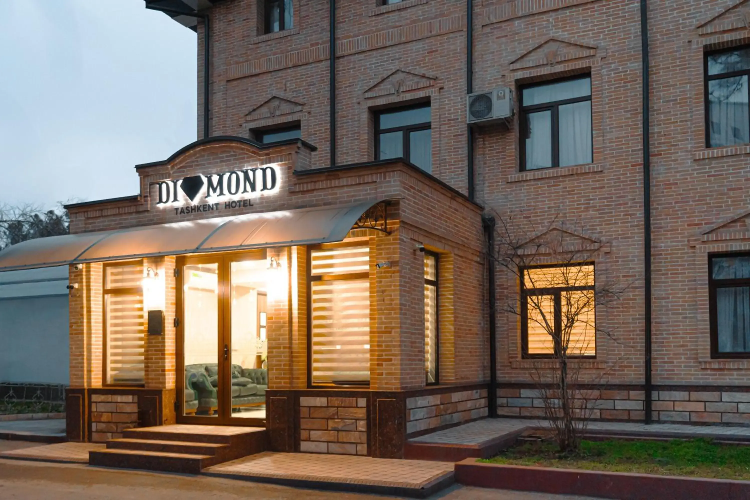 Property building in Diamond Hotel Tashkent Property building in Diamond Hotel Tashkent