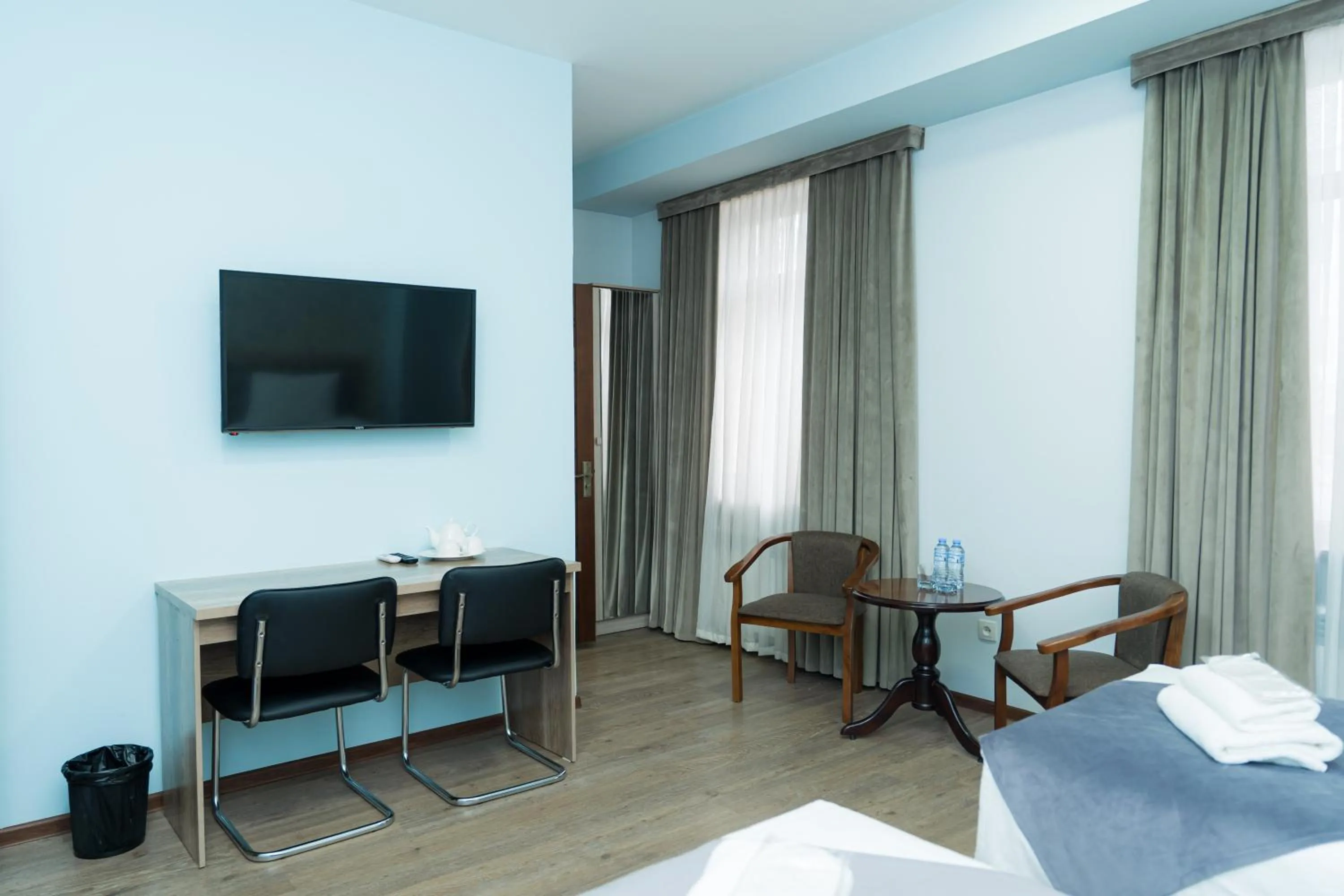 Photo of the whole room, Bed in Diamond Hotel Tashkent