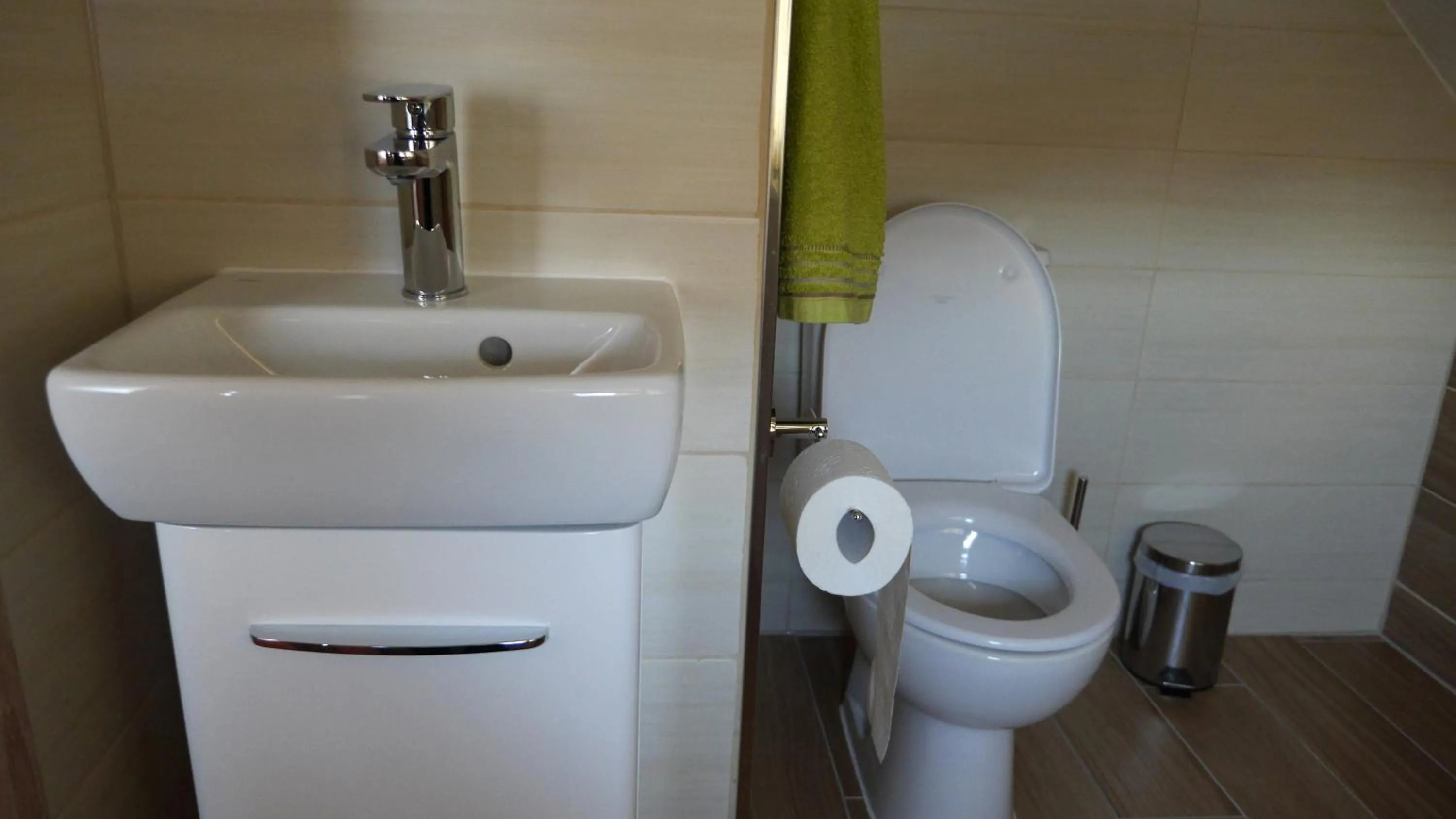 Toilet in Apartmány Vista