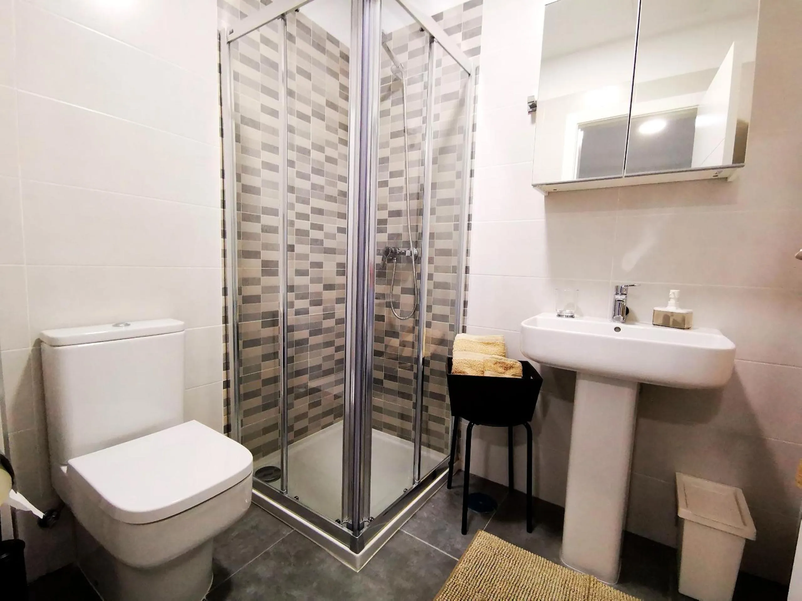 Toilet in Relax in costa Adeje Appartamento 5 posti letto vicino Bus Stop